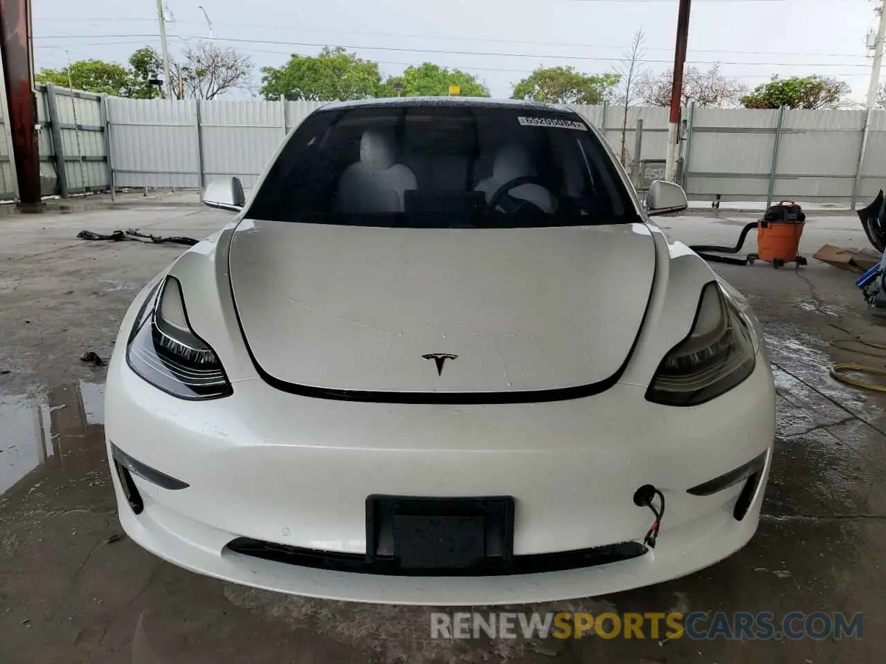 5 Photograph of a damaged car 5YJ3E1EB0KF513168 TESLA MODEL 3 2019