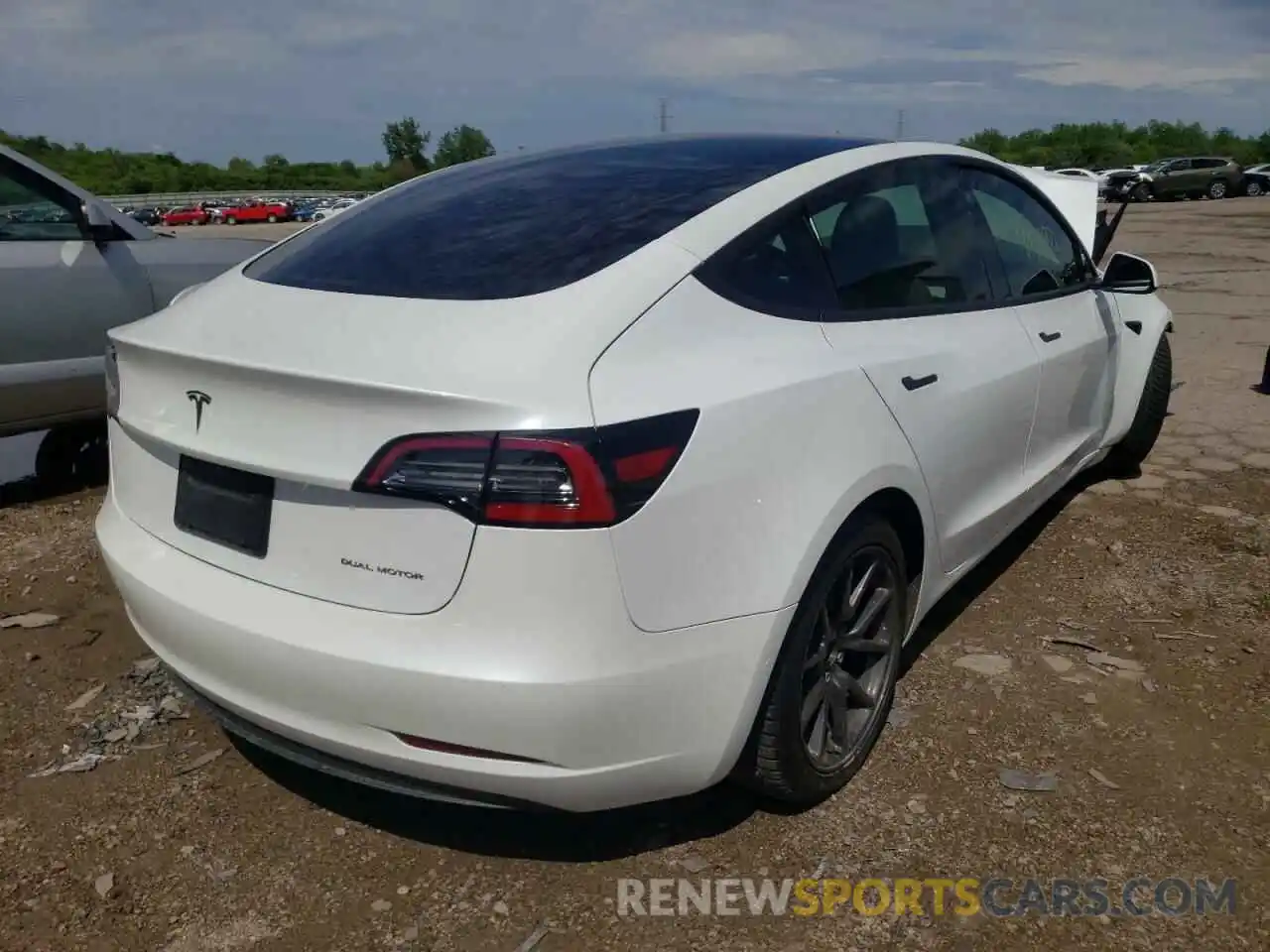 4 Photograph of a damaged car 5YJ3E1EB0KF513171 TESLA MODEL 3 2019