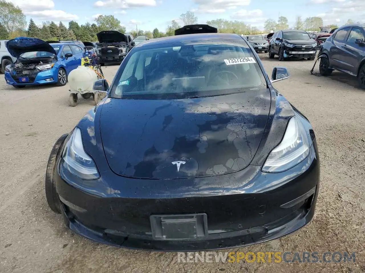 5 Photograph of a damaged car 5YJ3E1EB1KF191933 TESLA MODEL 3 2019