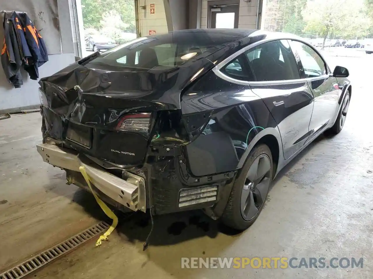 4 Photograph of a damaged car 5YJ3E1EB1KF208763 TESLA MODEL 3 2019