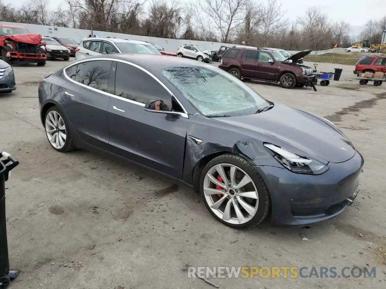 4 Photograph of a damaged car 5YJ3E1EB1KF231198 TESLA MODEL 3 2019