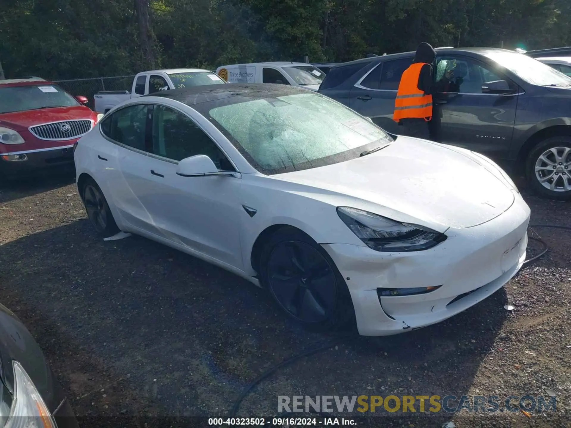 1 Photograph of a damaged car 5YJ3E1EB1KF359599 TESLA MODEL 3 2019