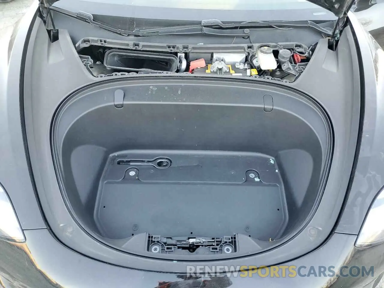 11 Photograph of a damaged car 5YJ3E1EB1KF361319 TESLA MODEL 3 2019