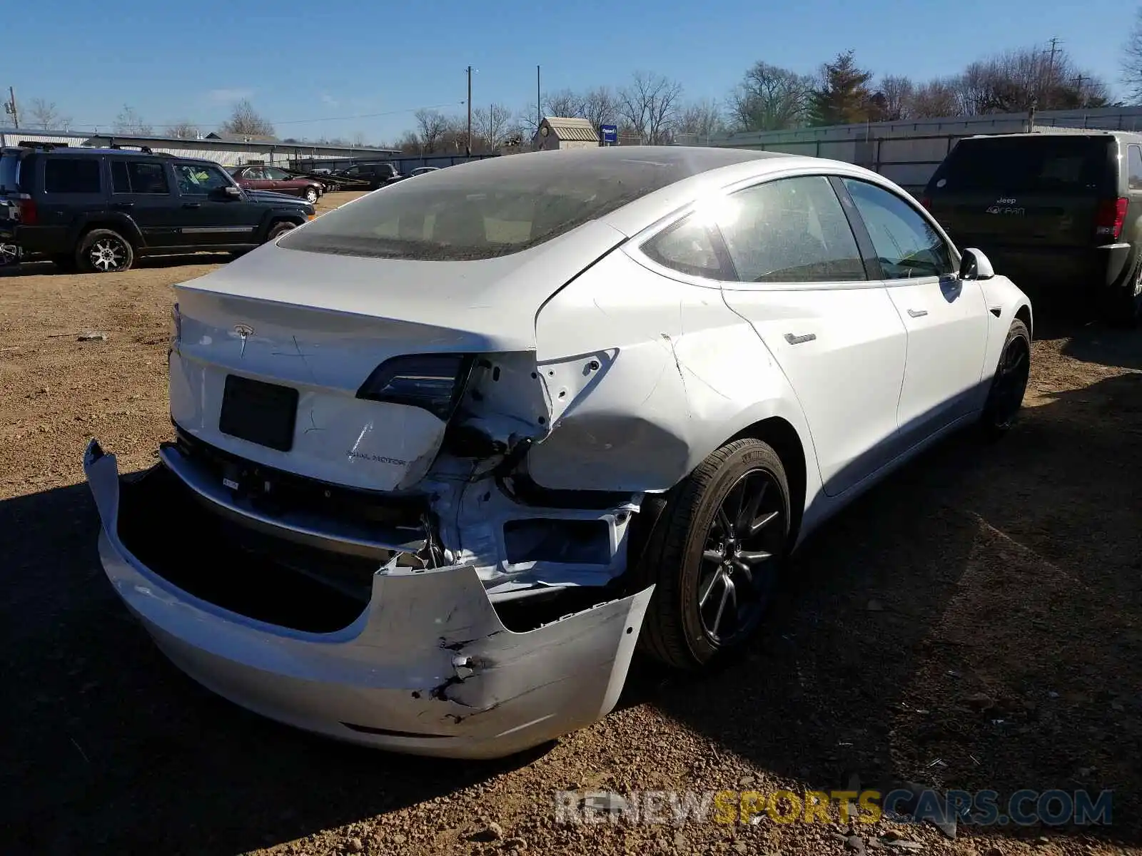 4 Photograph of a damaged car 5YJ3E1EB1KF361627 TESLA MODEL 3 2019