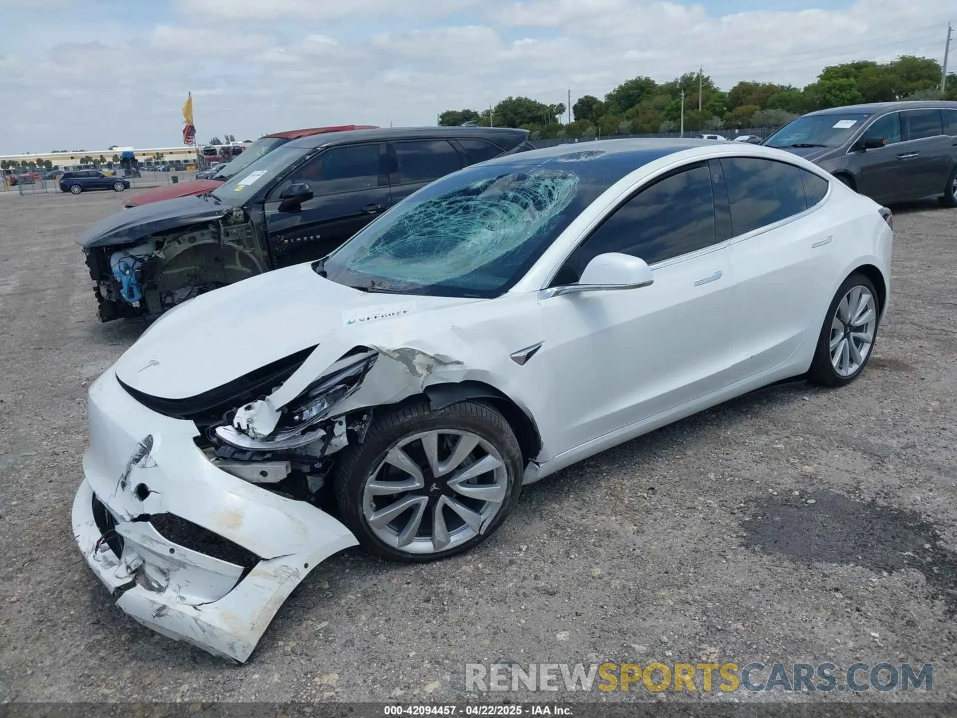 2 Photograph of a damaged car 5YJ3E1EB1KF365760 TESLA MODEL 3 2019