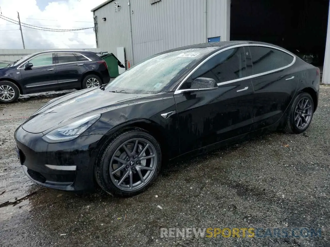 1 Photograph of a damaged car 5YJ3E1EB1KF384745 TESLA MODEL 3 2019