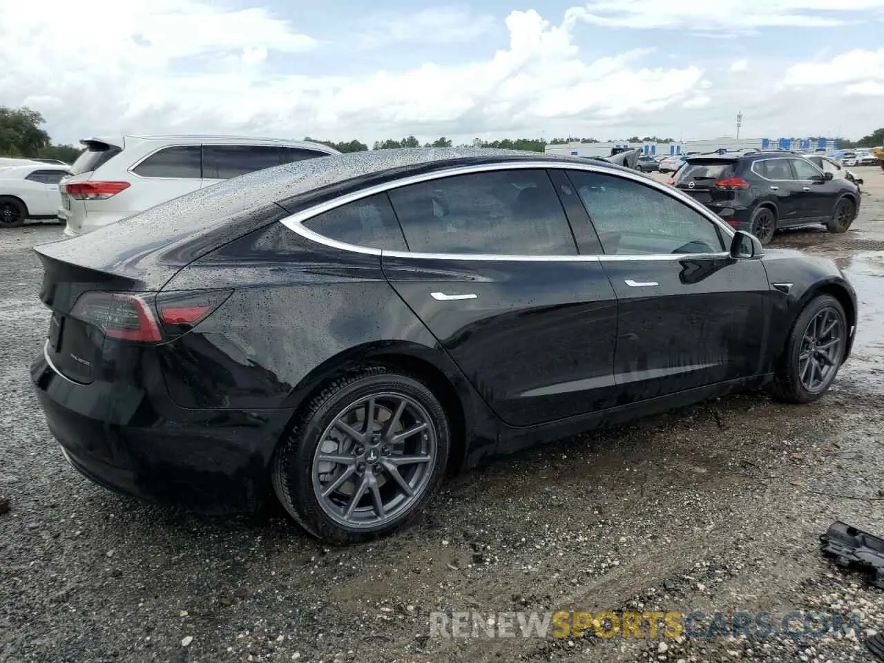 3 Photograph of a damaged car 5YJ3E1EB1KF384745 TESLA MODEL 3 2019