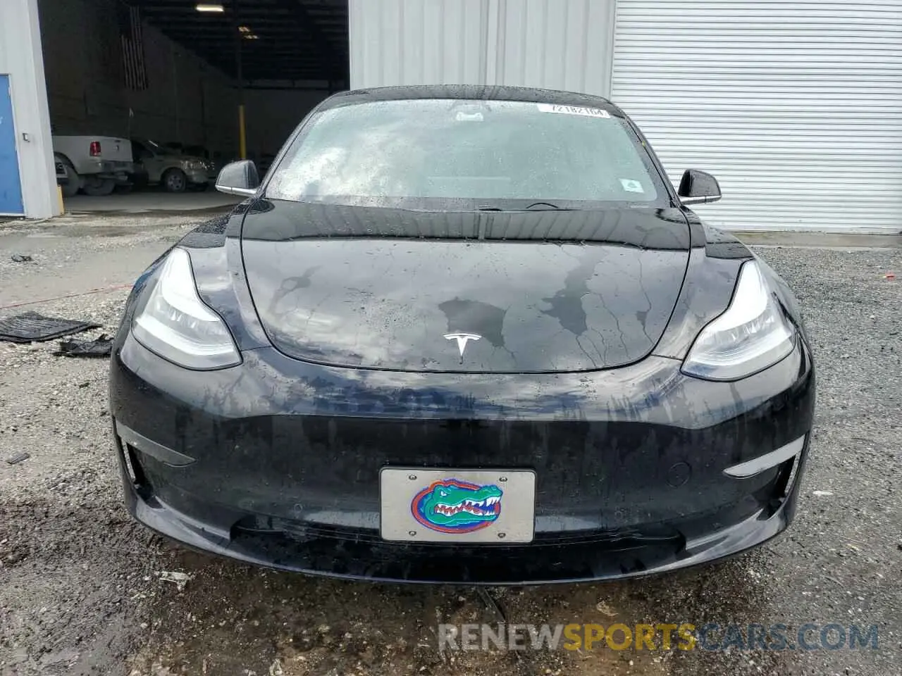 5 Photograph of a damaged car 5YJ3E1EB1KF384745 TESLA MODEL 3 2019