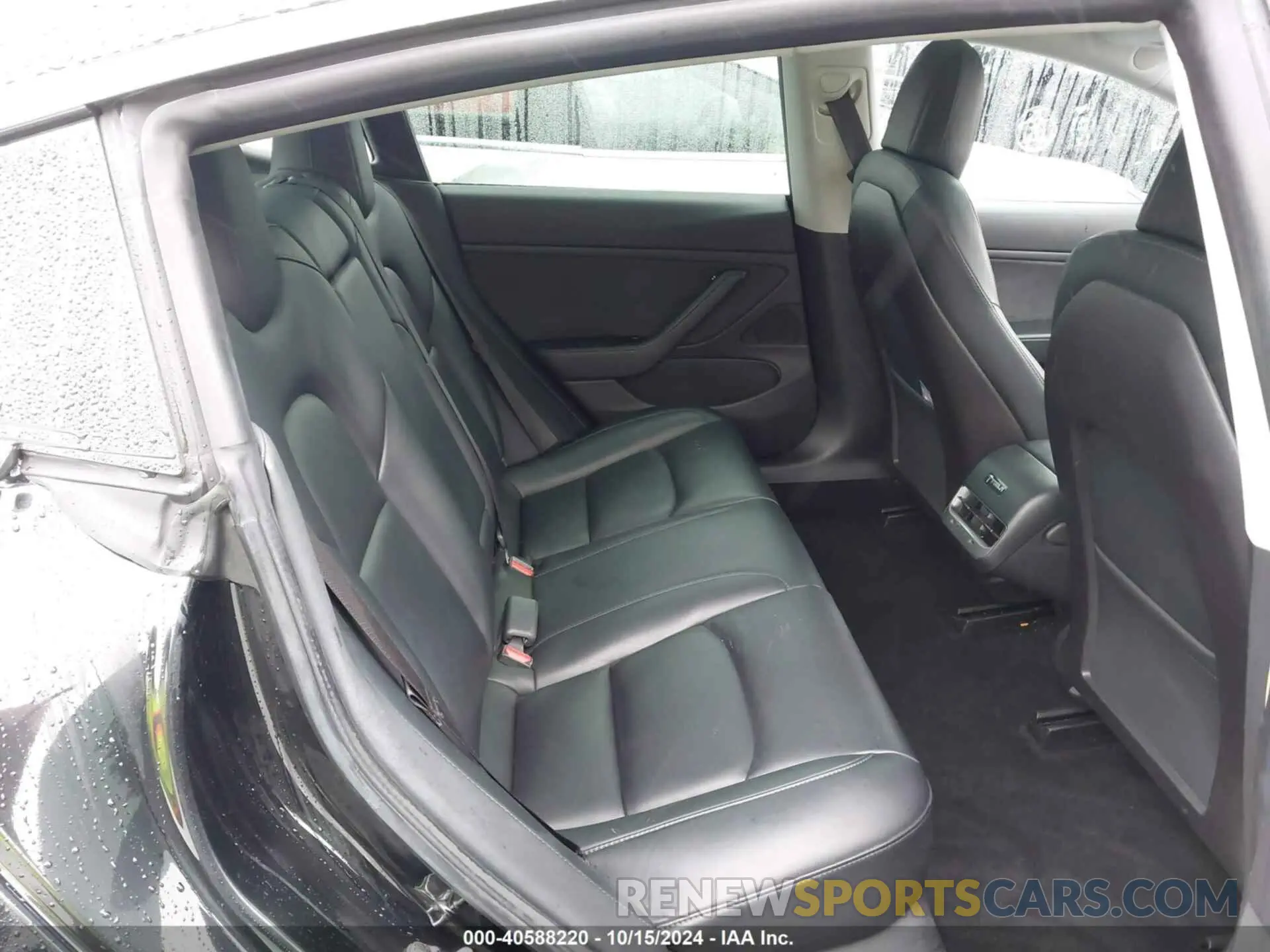 8 Photograph of a damaged car 5YJ3E1EB1KF385779 TESLA MODEL 3 2019