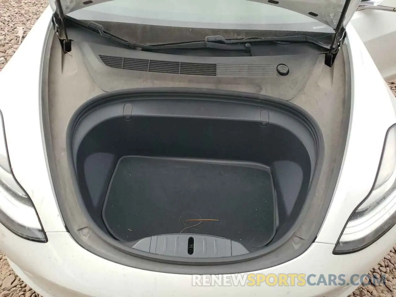 11 Photograph of a damaged car 5YJ3E1EB1KF387967 TESLA MODEL 3 2019