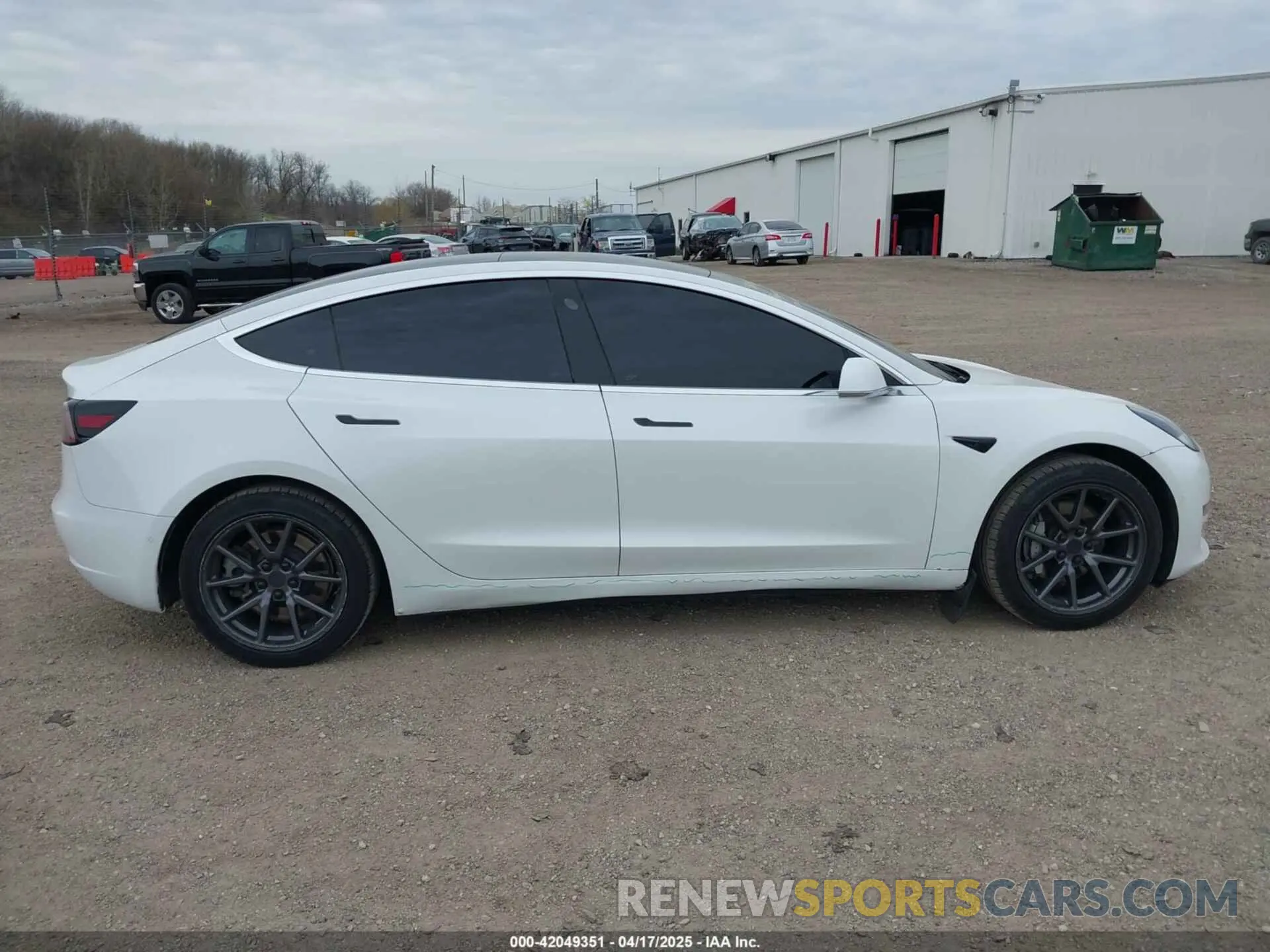 14 Photograph of a damaged car 5YJ3E1EB1KF388052 TESLA MODEL 3 2019
