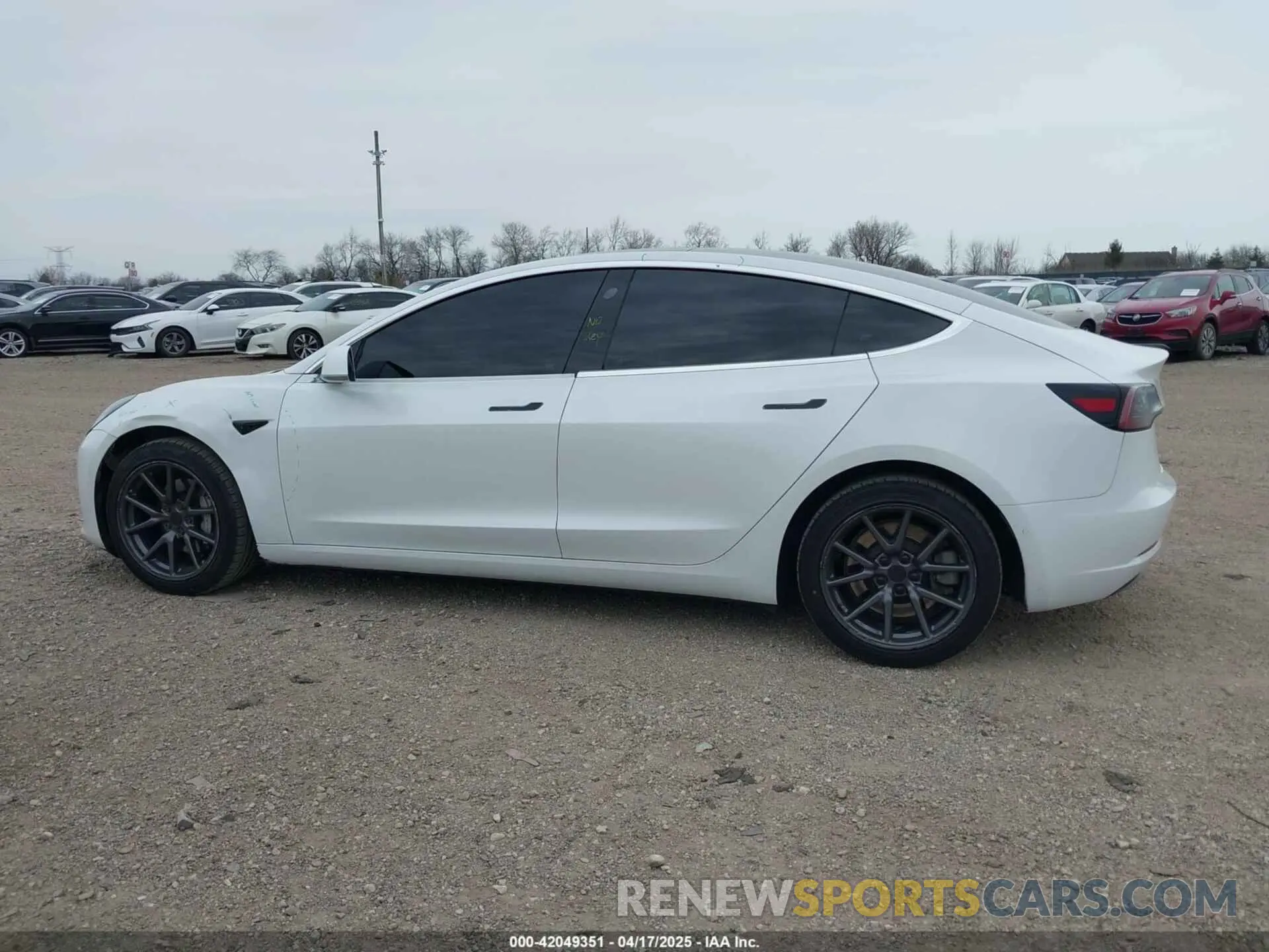 15 Photograph of a damaged car 5YJ3E1EB1KF388052 TESLA MODEL 3 2019