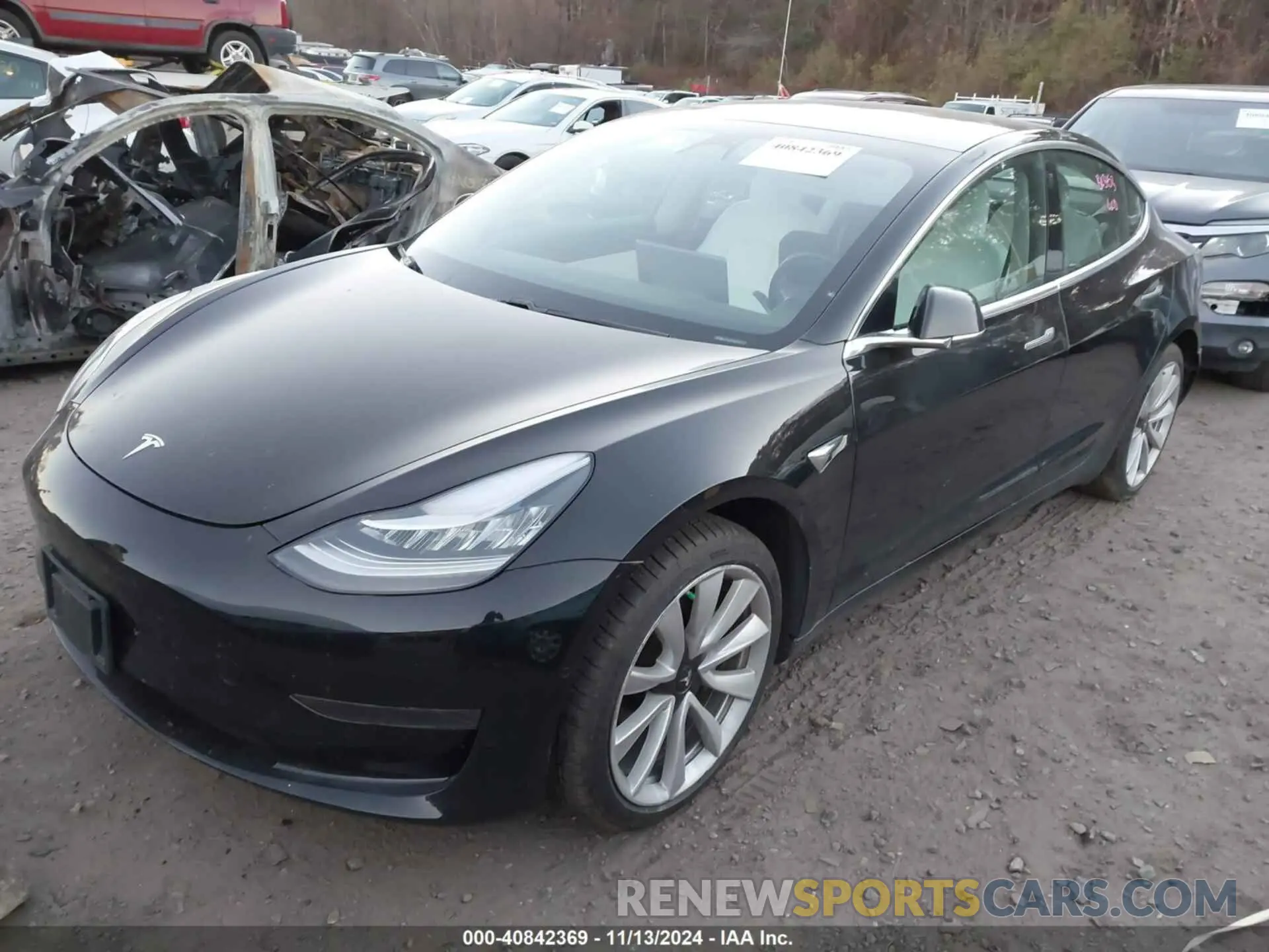 2 Photograph of a damaged car 5YJ3E1EB1KF391453 TESLA MODEL 3 2019