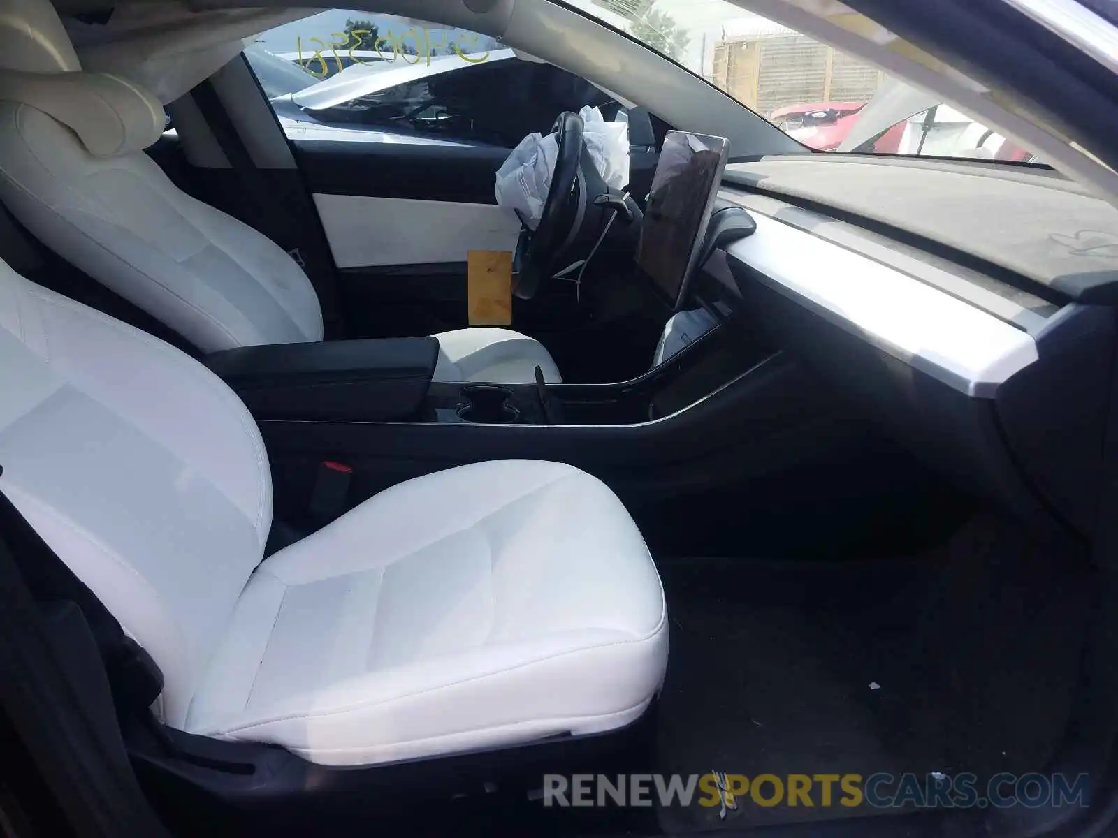 5 Photograph of a damaged car 5YJ3E1EB1KF393333 TESLA MODEL 3 2019