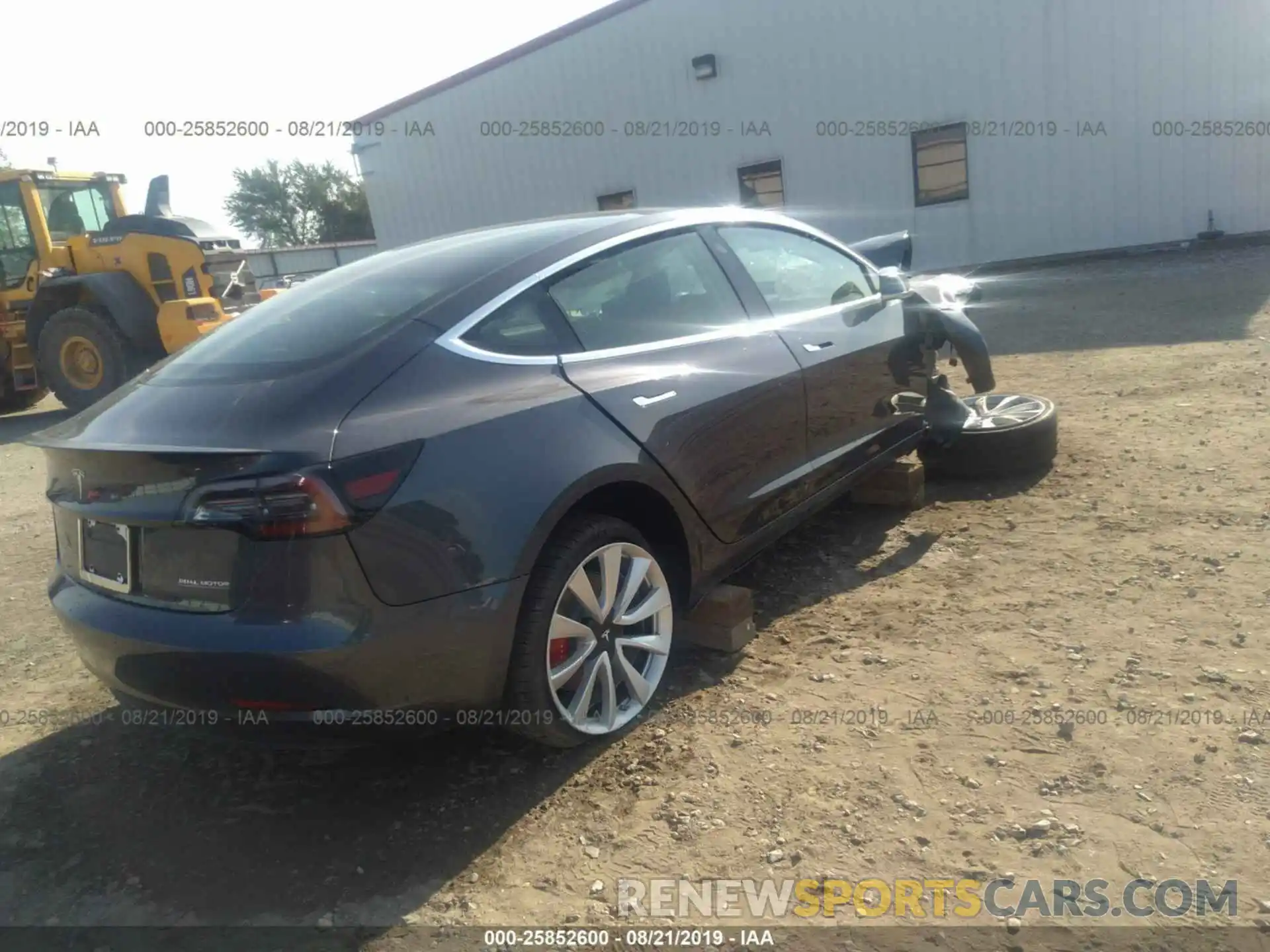 4 Photograph of a damaged car 5YJ3E1EB1KF419834 TESLA MODEL 3 2019