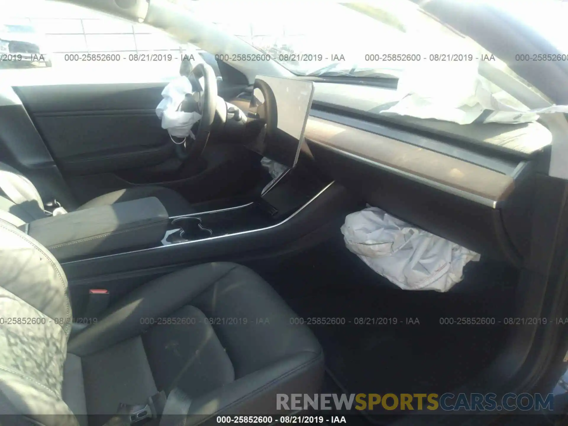 5 Photograph of a damaged car 5YJ3E1EB1KF419834 TESLA MODEL 3 2019