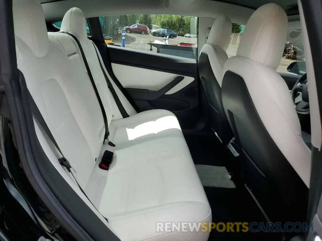 10 Photograph of a damaged car 5YJ3E1EB1KF421406 TESLA MODEL 3 2019