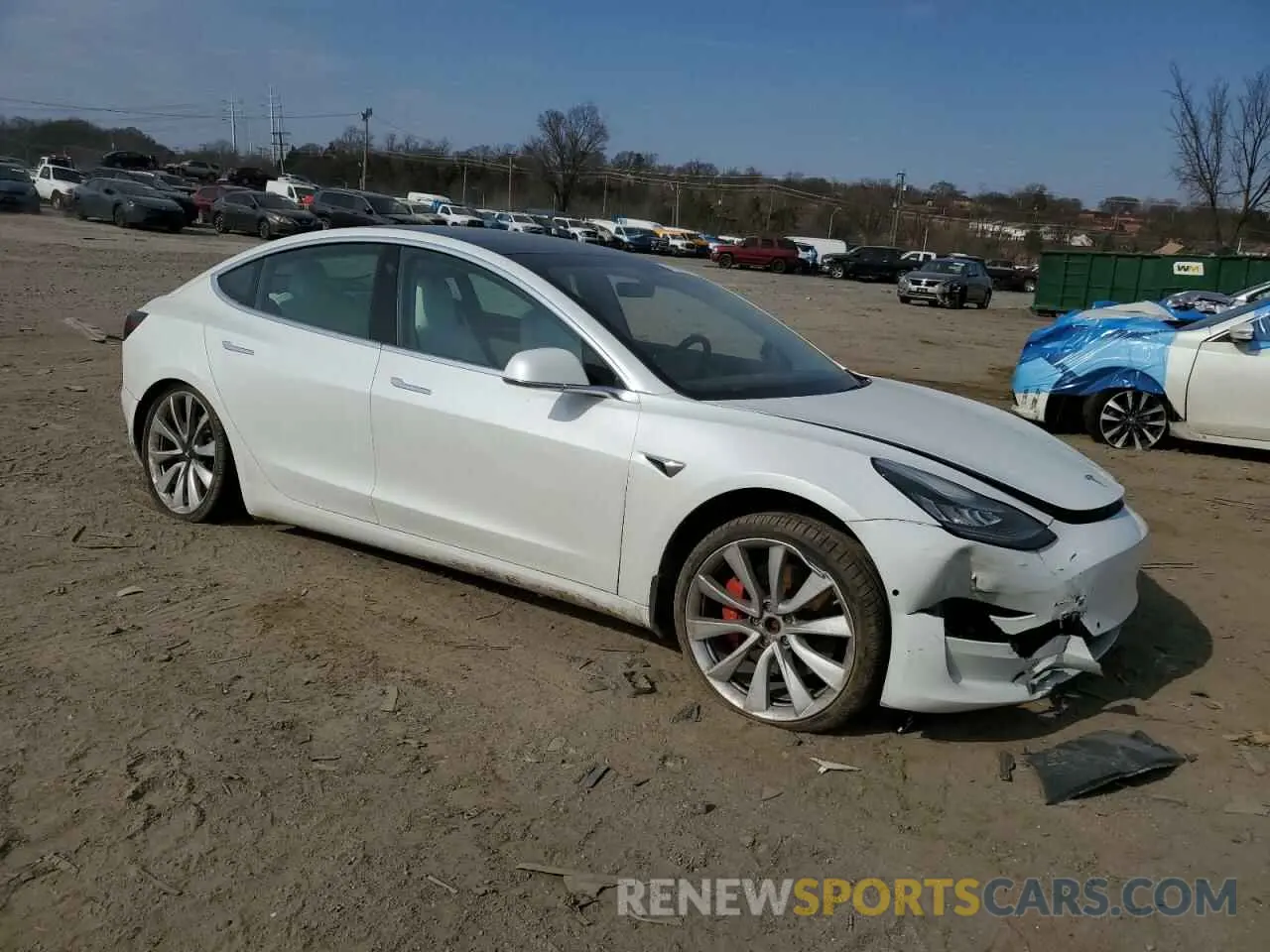 4 Photograph of a damaged car 5YJ3E1EB1KF422135 TESLA MODEL 3 2019