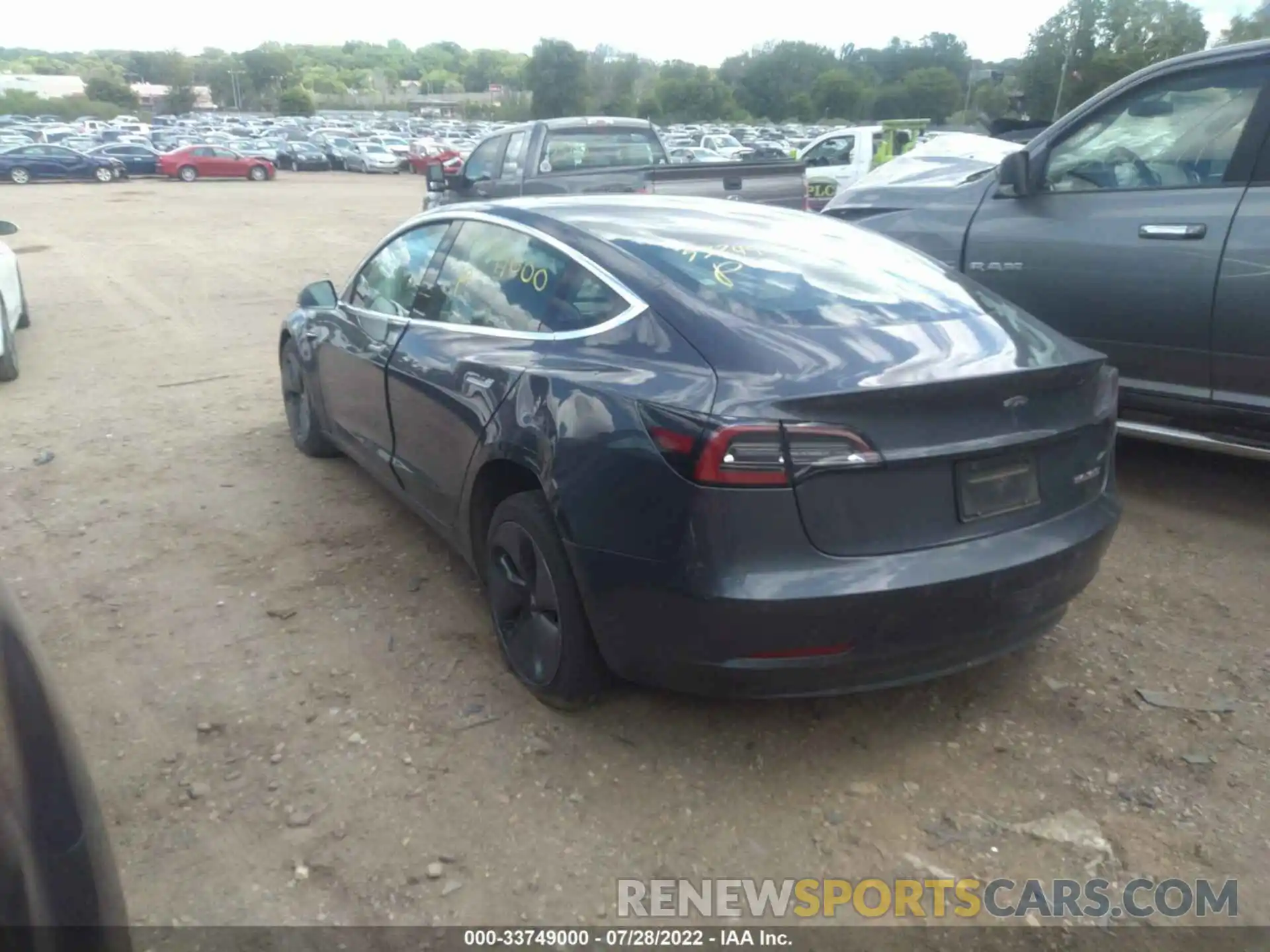 3 Photograph of a damaged car 5YJ3E1EB1KF432759 TESLA MODEL 3 2019