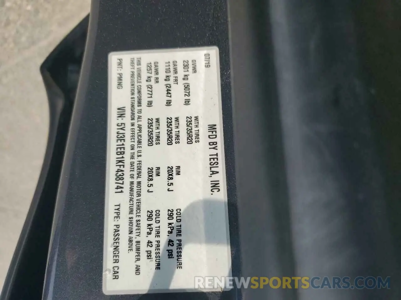 12 Photograph of a damaged car 5YJ3E1EB1KF438741 TESLA MODEL 3 2019