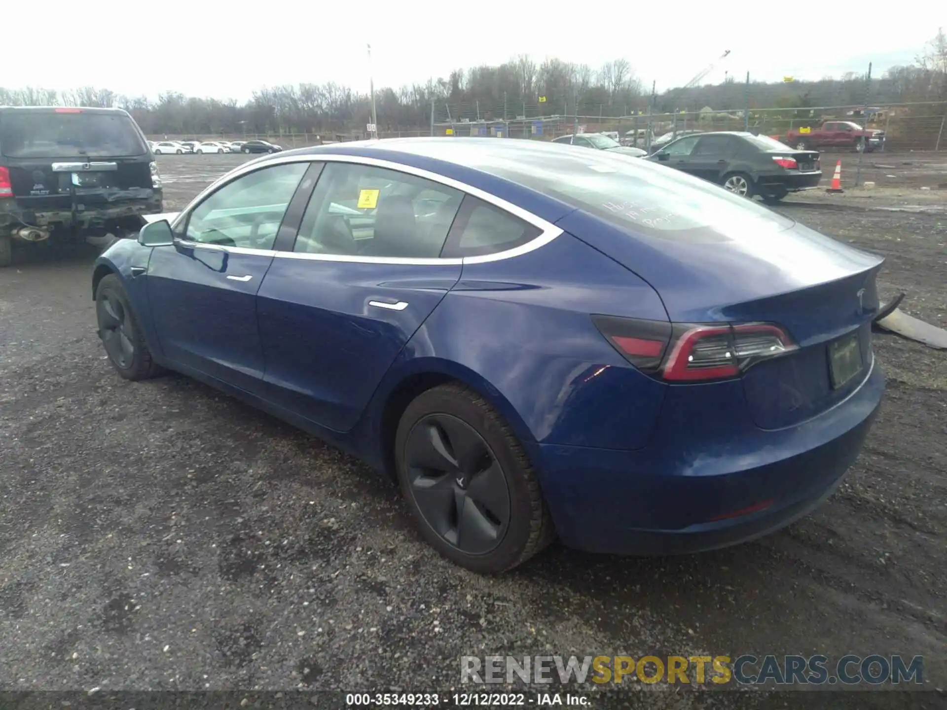 3 Photograph of a damaged car 5YJ3E1EB1KF452719 TESLA MODEL 3 2019