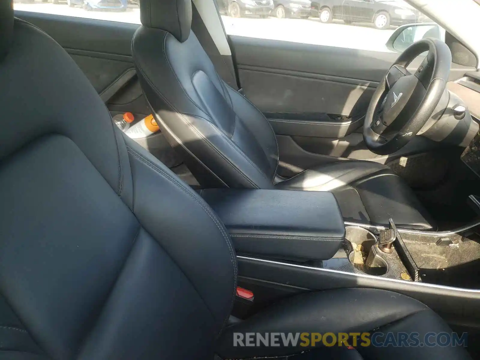 5 Photograph of a damaged car 5YJ3E1EB1KF493528 TESLA MODEL 3 2019