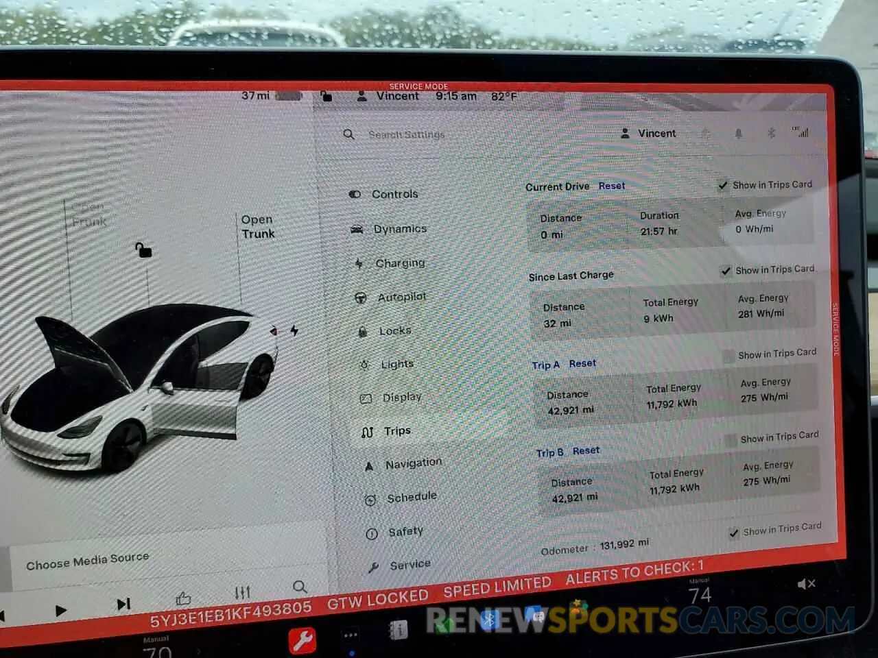 9 Photograph of a damaged car 5YJ3E1EB1KF493805 TESLA MODEL 3 2019