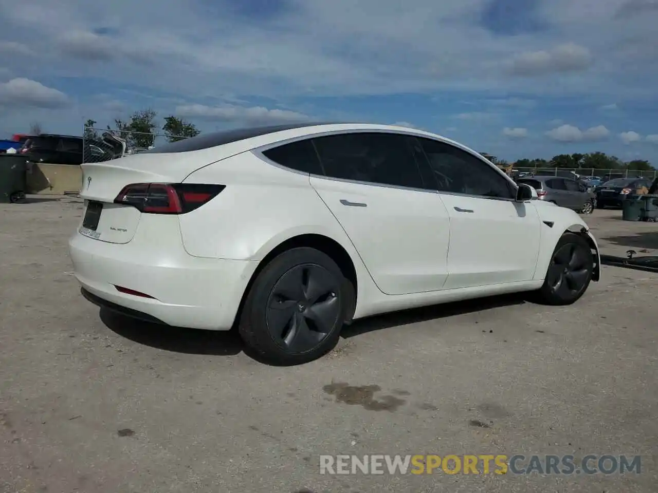 3 Photograph of a damaged car 5YJ3E1EB1KF494727 TESLA MODEL 3 2019