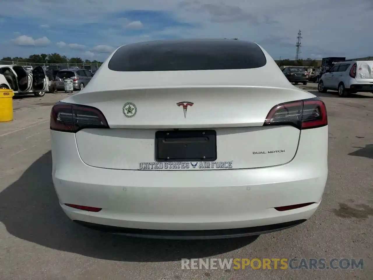 6 Photograph of a damaged car 5YJ3E1EB1KF494727 TESLA MODEL 3 2019