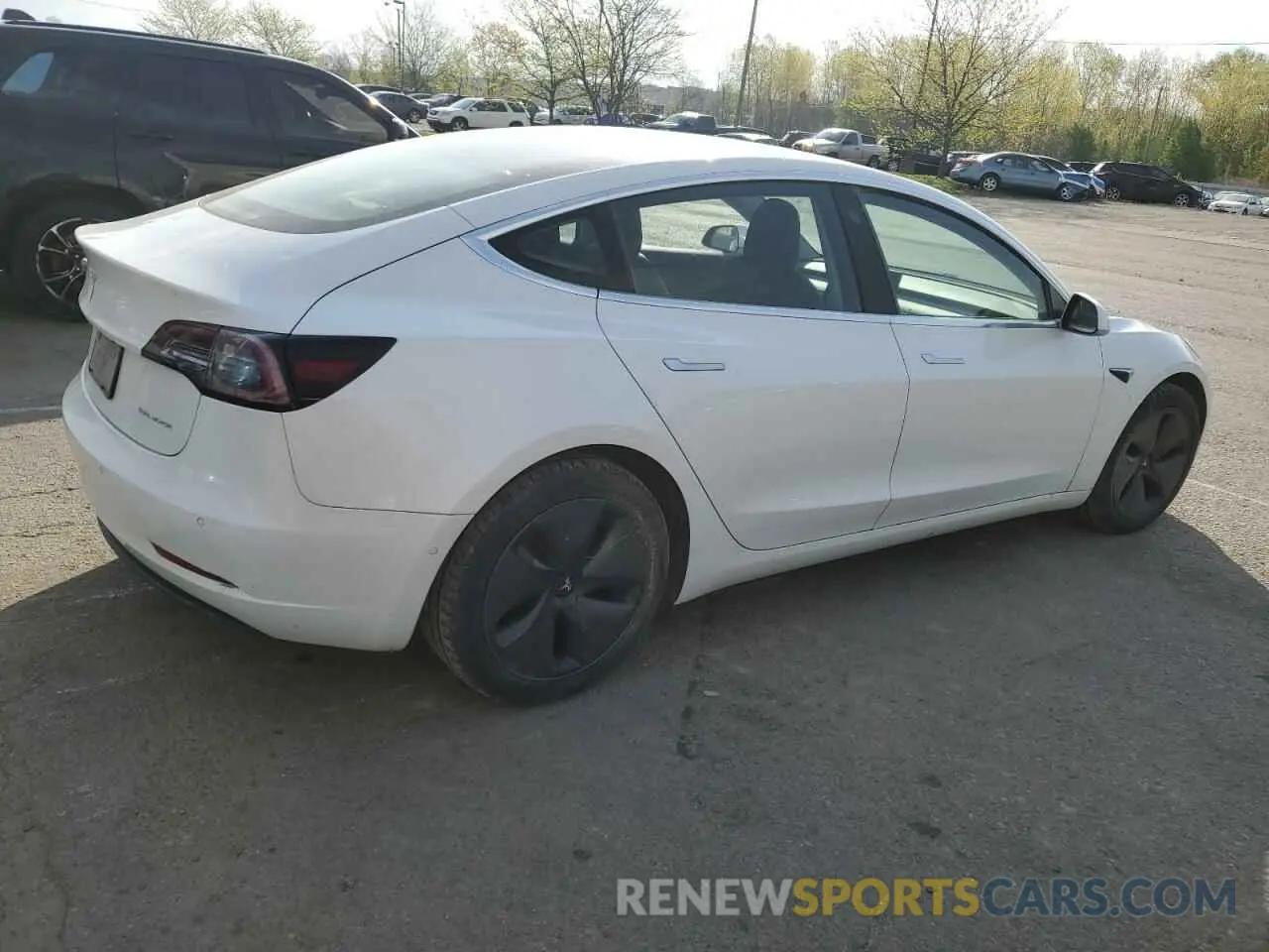 3 Photograph of a damaged car 5YJ3E1EB1KF510554 TESLA MODEL 3 2019