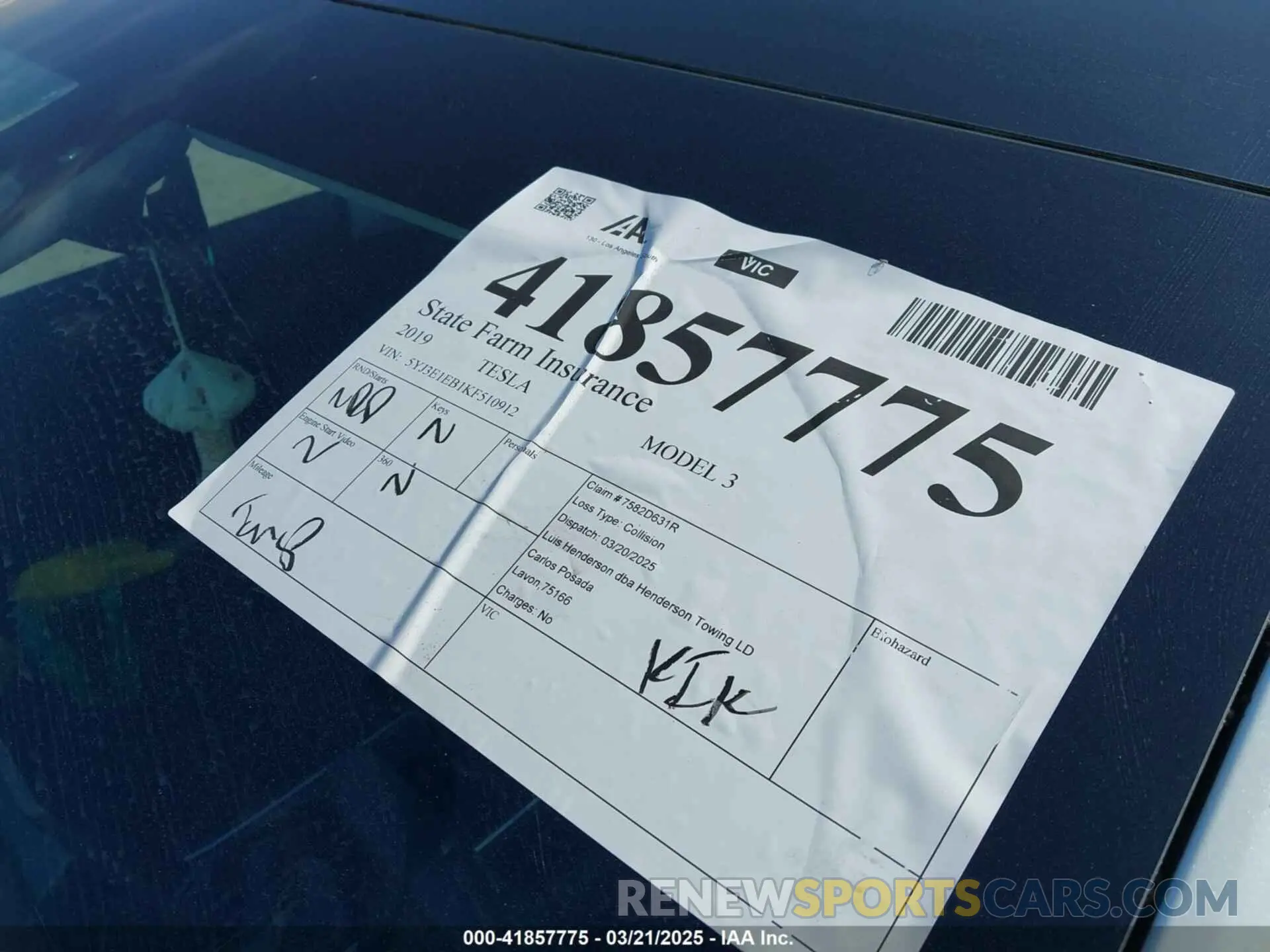 18 Photograph of a damaged car 5YJ3E1EB1KF510912 TESLA MODEL 3 2019