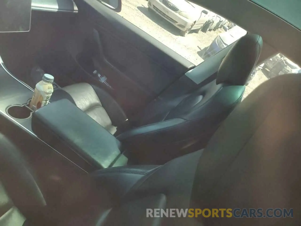8 Photograph of a damaged car 5YJ3E1EB1KF530030 TESLA MODEL 3 2019