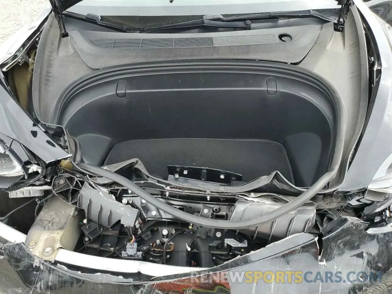 12 Photograph of a damaged car 5YJ3E1EB2KF197062 TESLA MODEL 3 2019