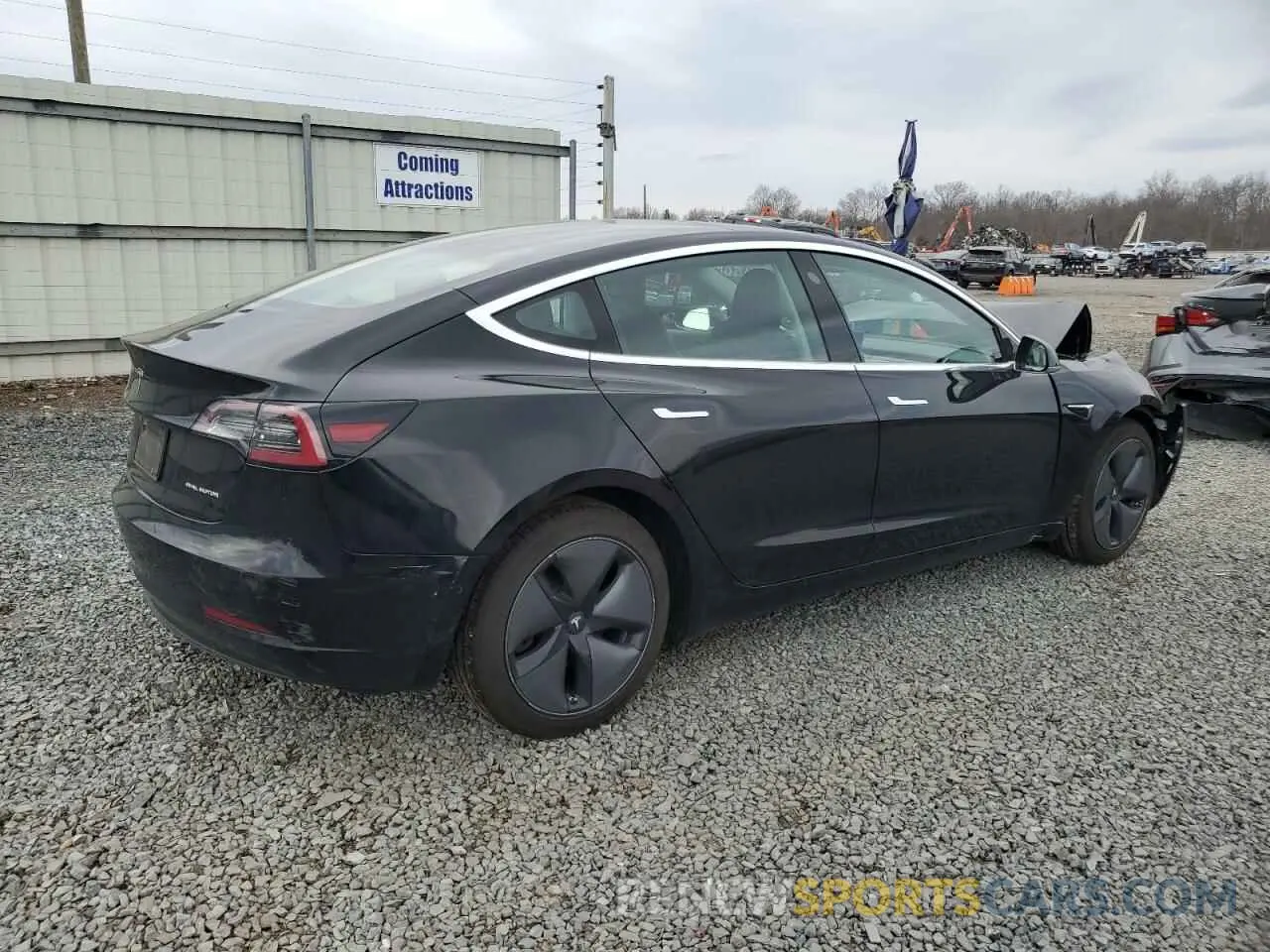3 Photograph of a damaged car 5YJ3E1EB2KF197062 TESLA MODEL 3 2019