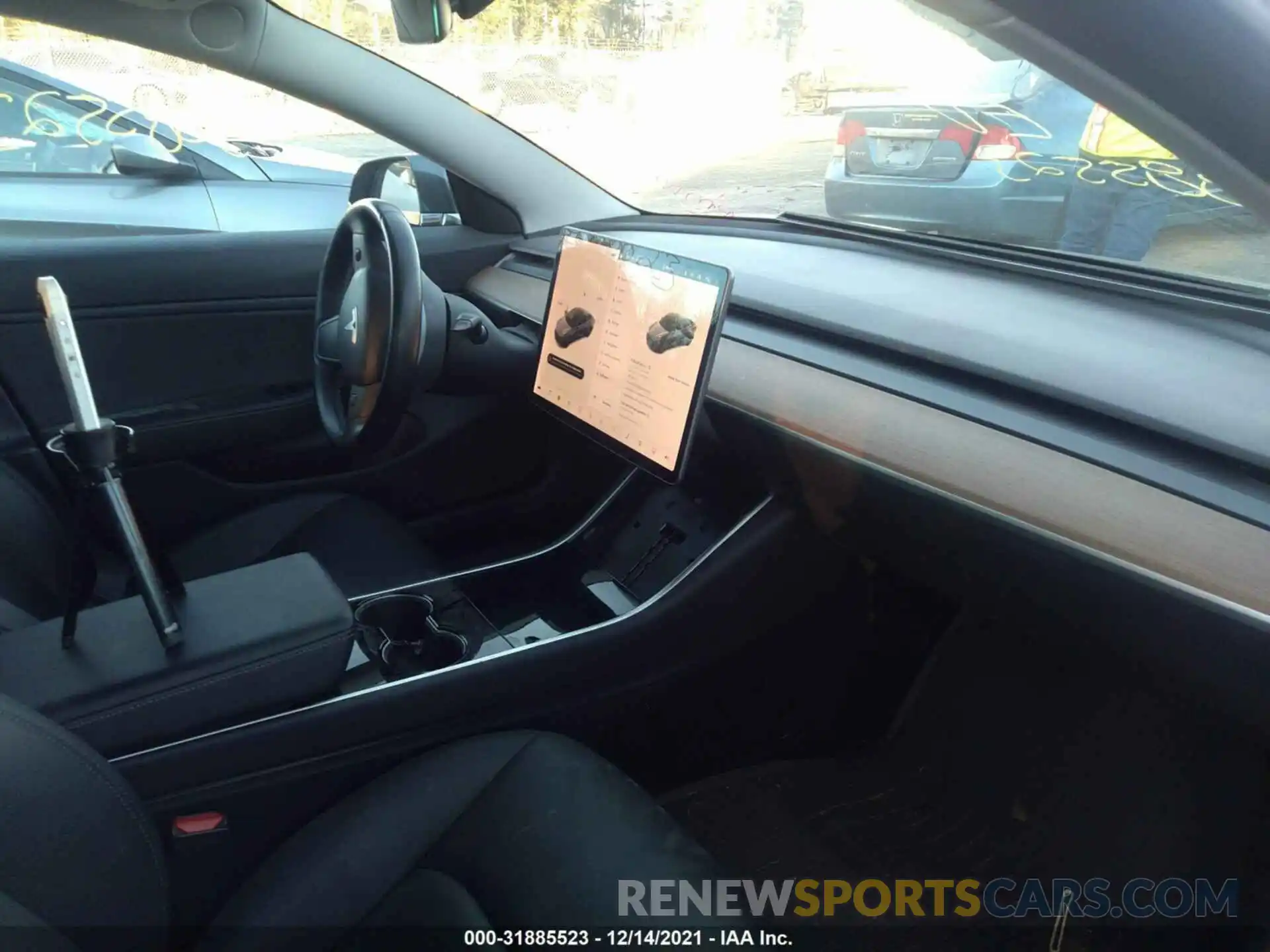 5 Photograph of a damaged car 5YJ3E1EB2KF205743 TESLA MODEL 3 2019