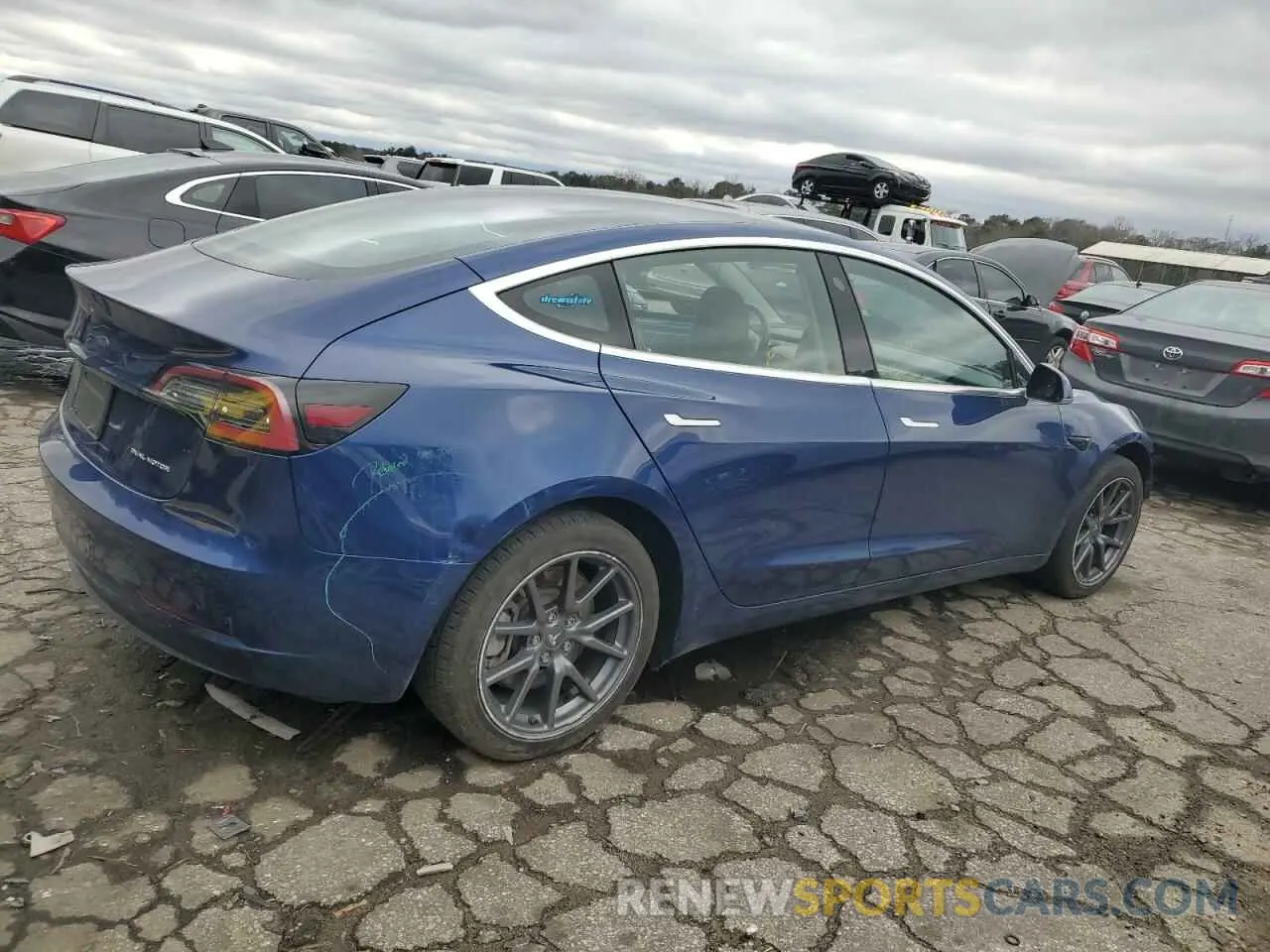 3 Photograph of a damaged car 5YJ3E1EB2KF359465 TESLA MODEL 3 2019