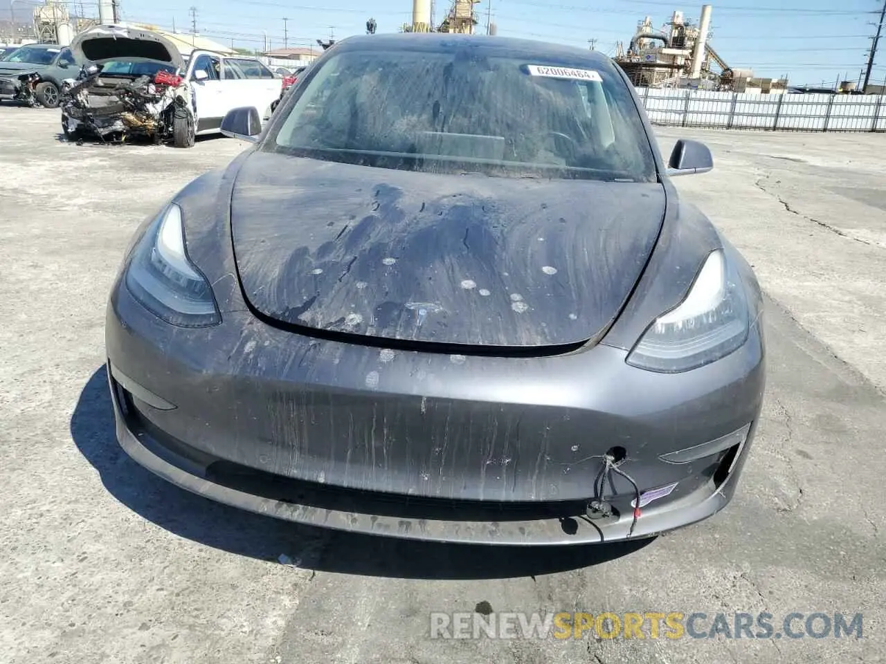 5 Photograph of a damaged car 5YJ3E1EB2KF361409 TESLA MODEL 3 2019