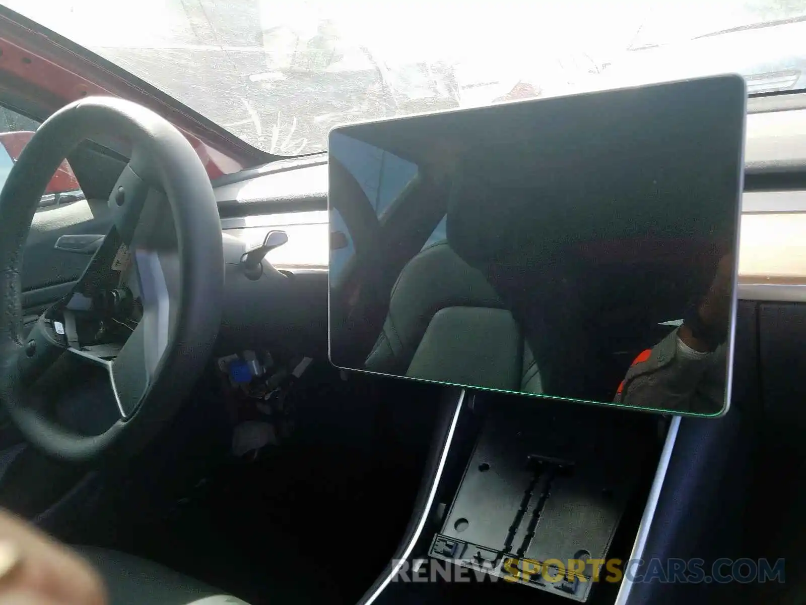 9 Photograph of a damaged car 5YJ3E1EB2KF389808 TESLA MODEL 3 2019