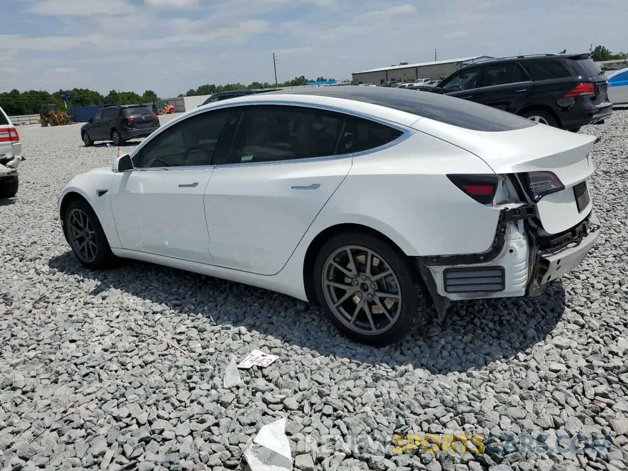 2 Photograph of a damaged car 5YJ3E1EB2KF391185 TESLA MODEL 3 2019