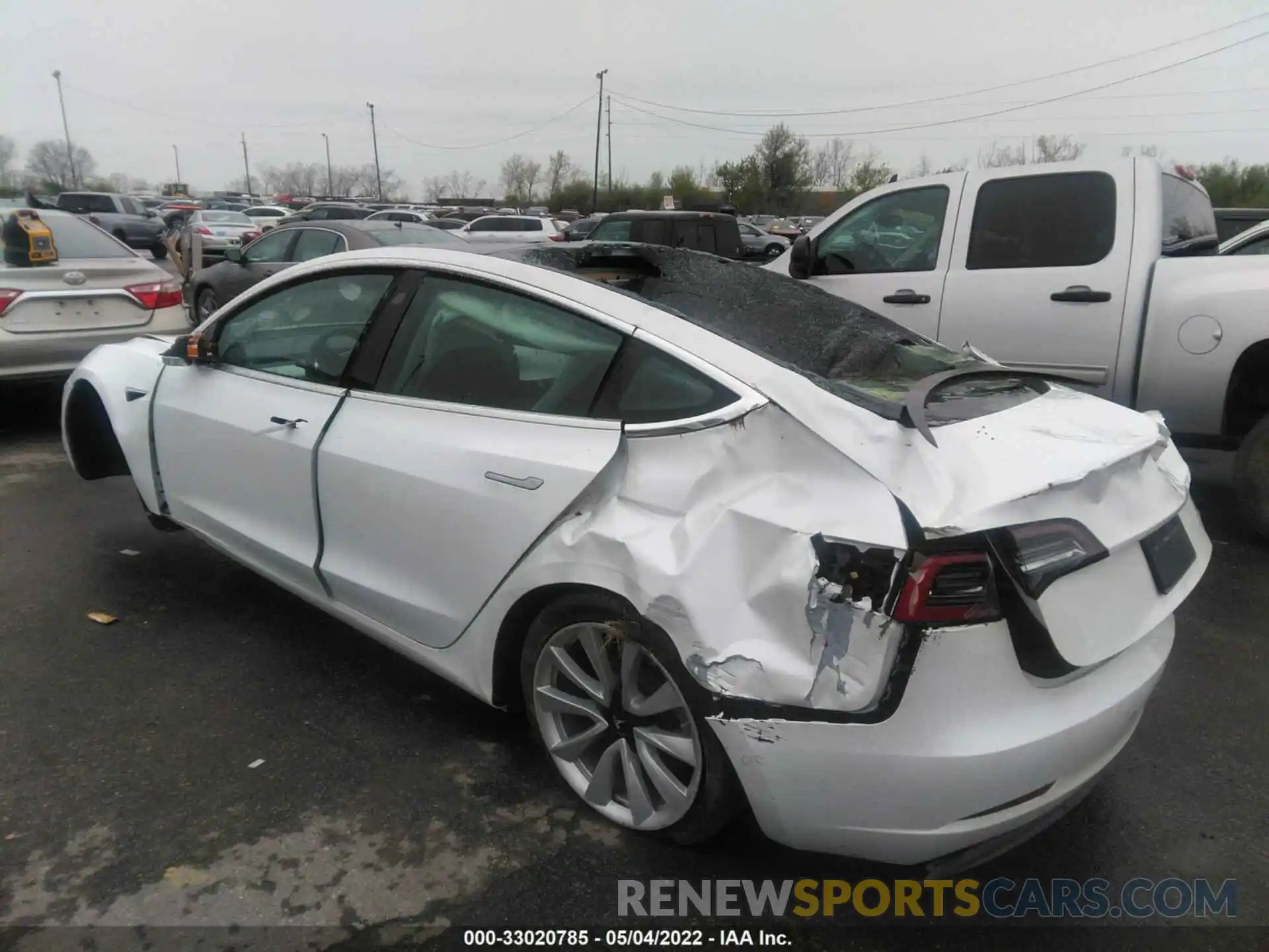 3 Photograph of a damaged car 5YJ3E1EB2KF392286 TESLA MODEL 3 2019