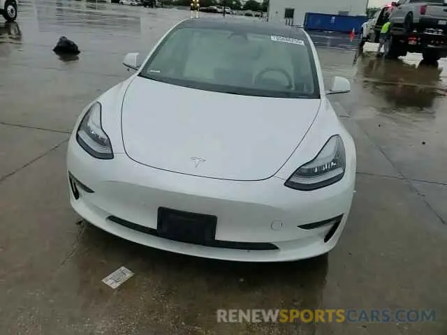 13 Photograph of a damaged car 5YJ3E1EB2KF392305 TESLA MODEL 3 2019