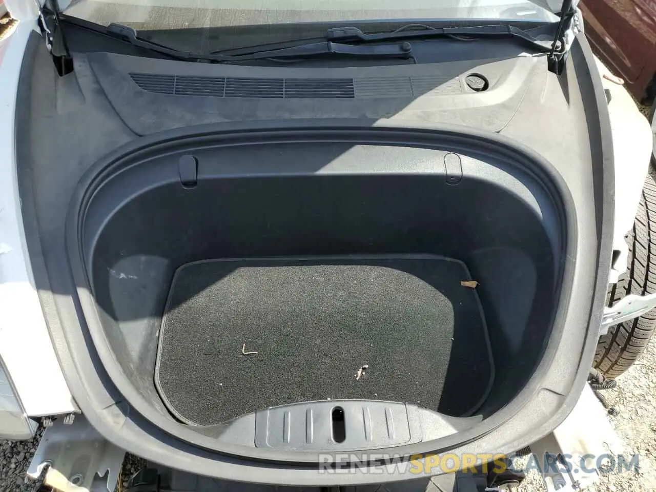 13 Photograph of a damaged car 5YJ3E1EB2KF418627 TESLA MODEL 3 2019