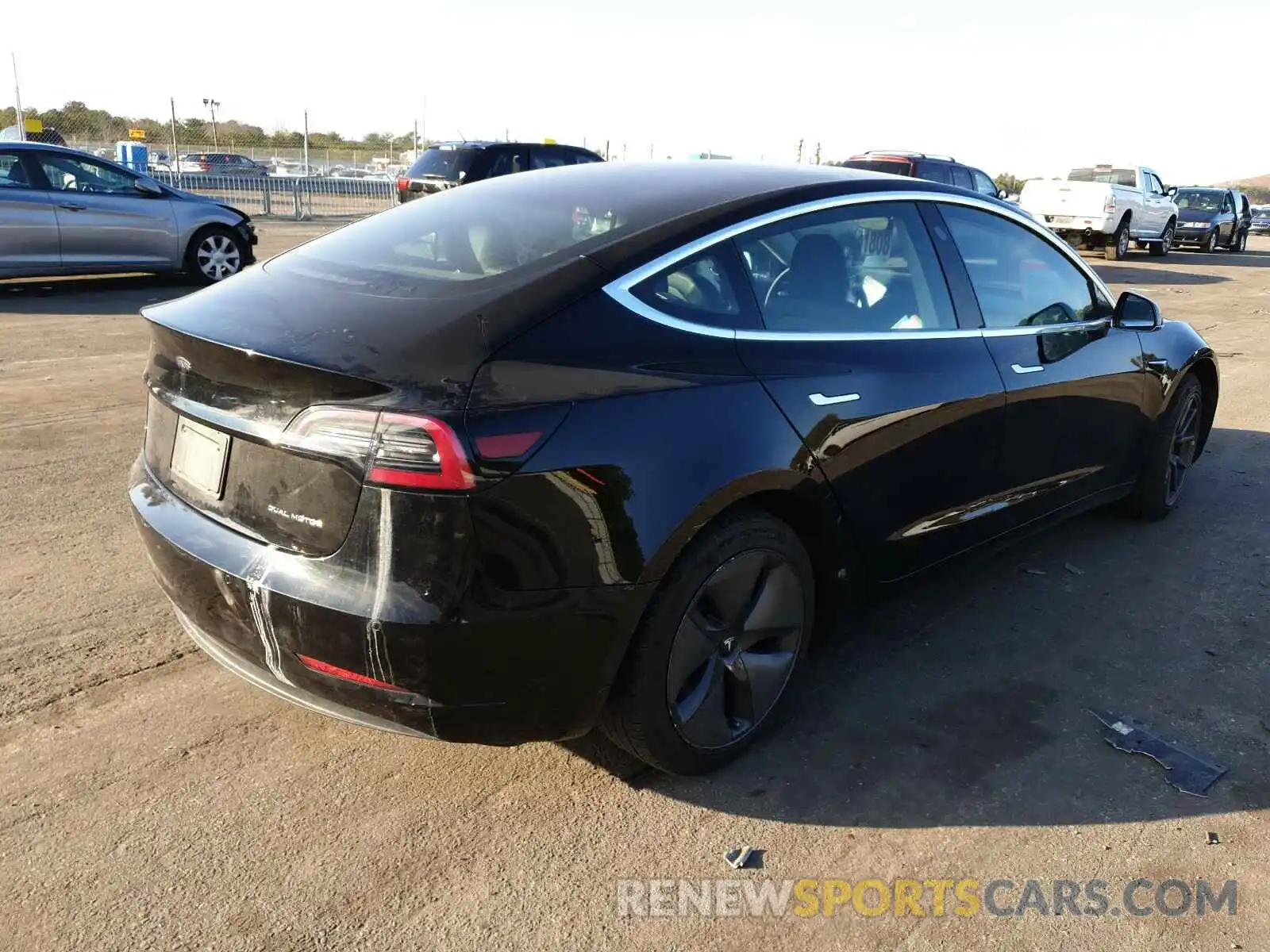 4 Photograph of a damaged car 5YJ3E1EB2KF441826 TESLA MODEL 3 2019