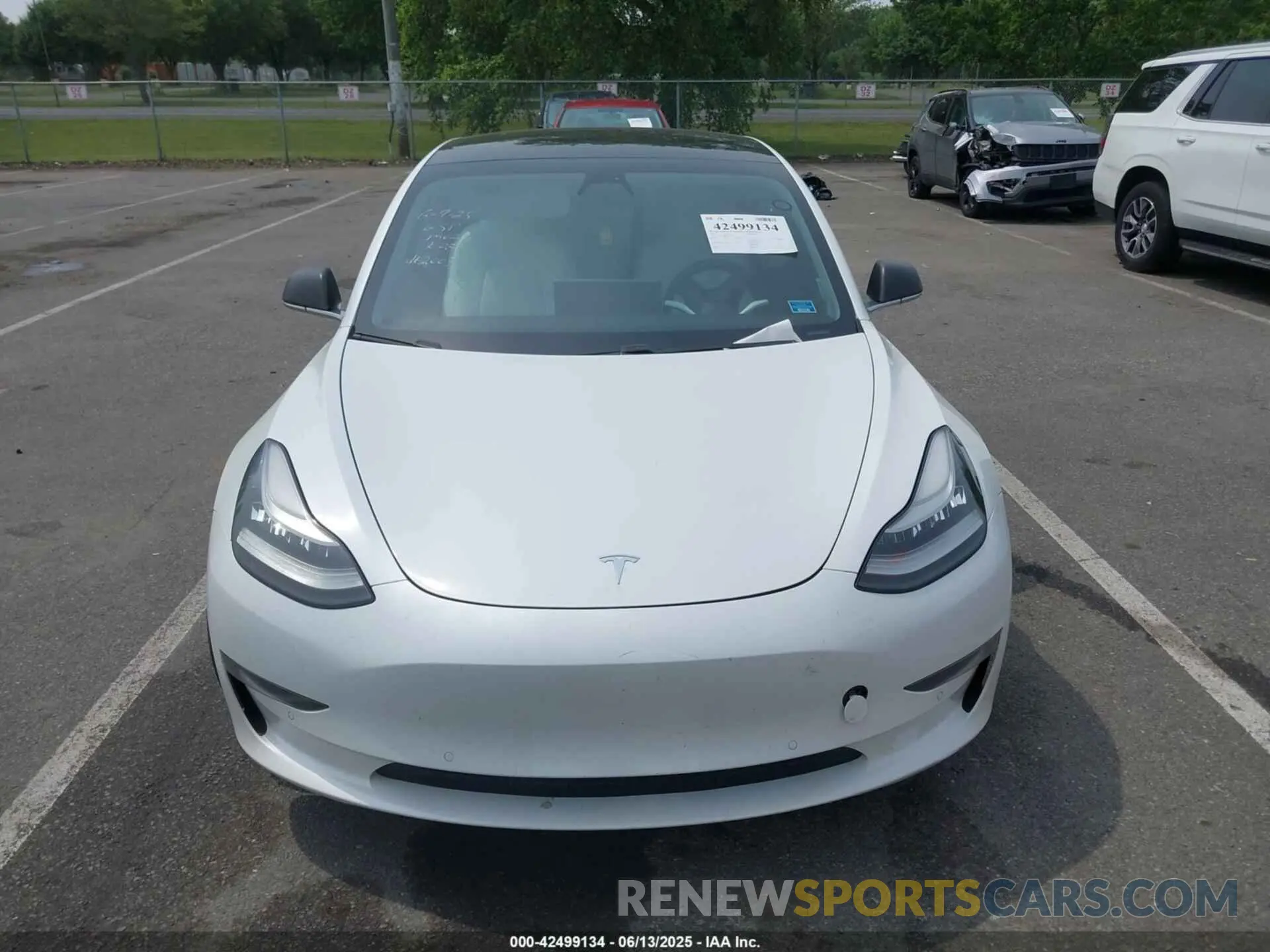 11 Photograph of a damaged car 5YJ3E1EB2KF452003 TESLA MODEL 3 2019