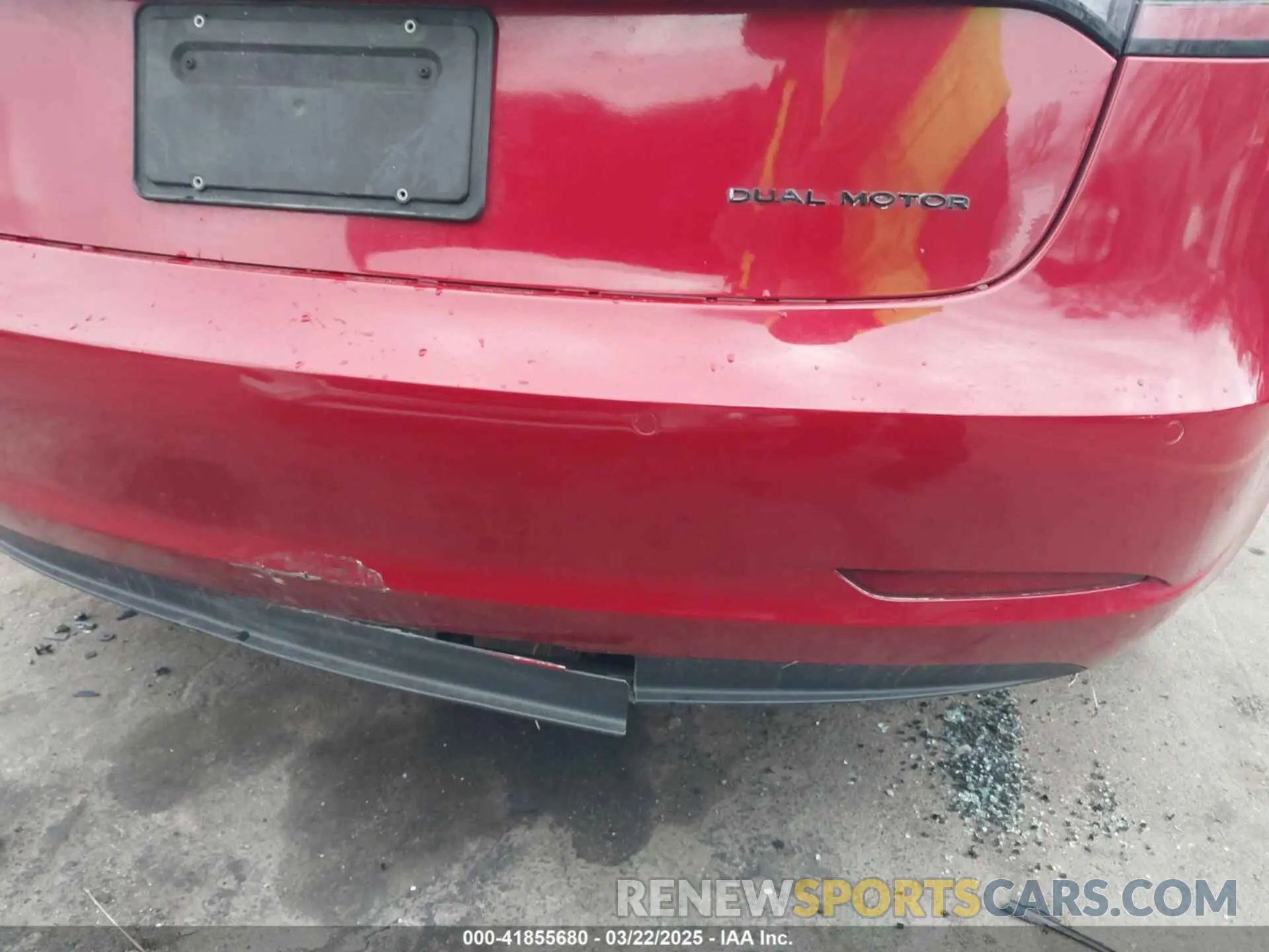 6 Photograph of a damaged car 5YJ3E1EB2KF452406 TESLA MODEL 3 2019