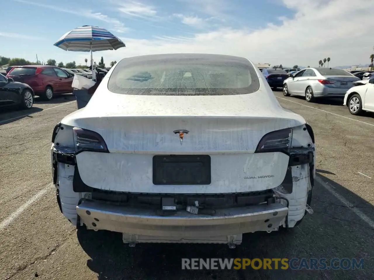 6 Photograph of a damaged car 5YJ3E1EB2KF454706 TESLA MODEL 3 2019