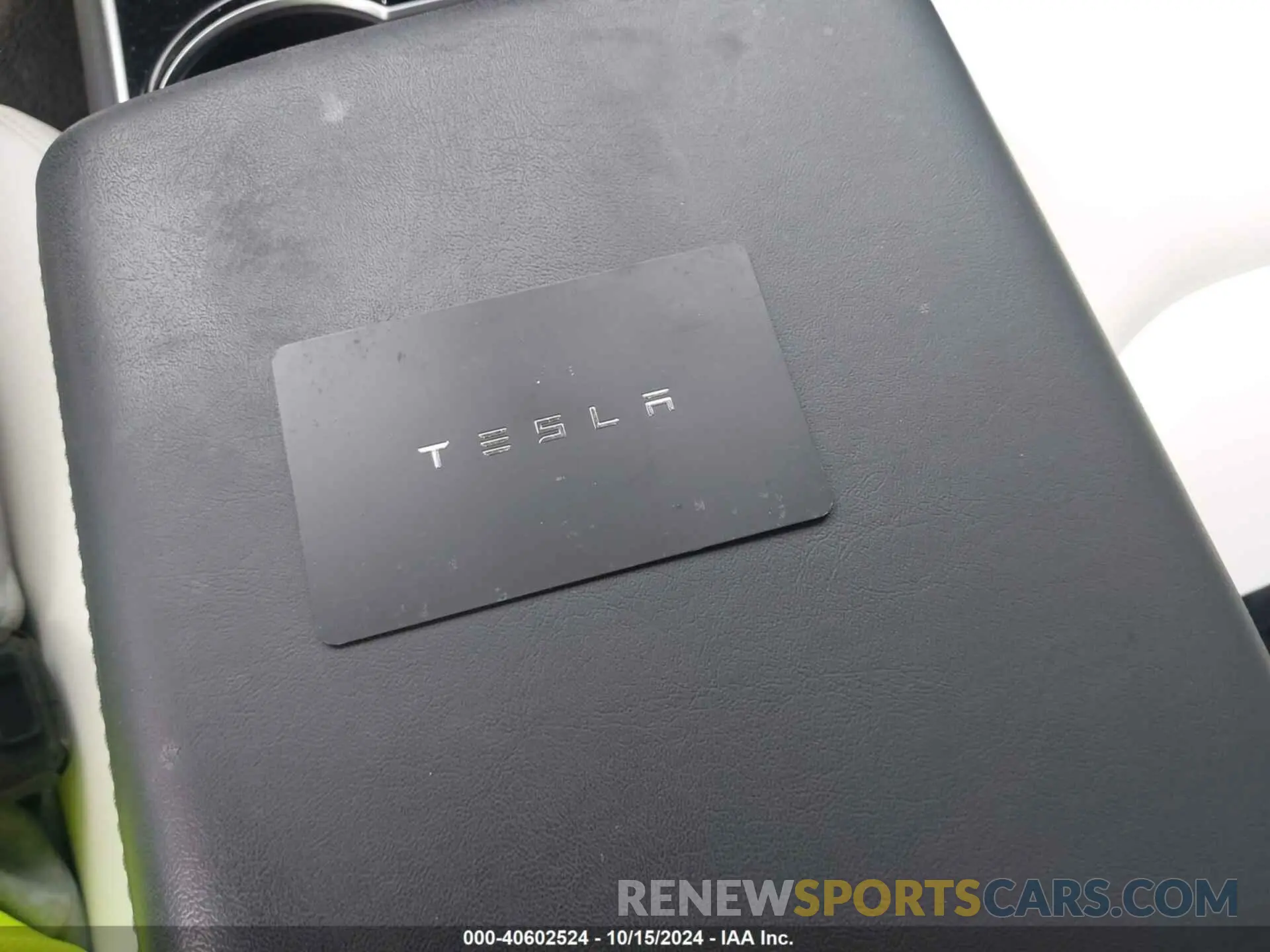 11 Photograph of a damaged car 5YJ3E1EB2KF455015 TESLA MODEL 3 2019