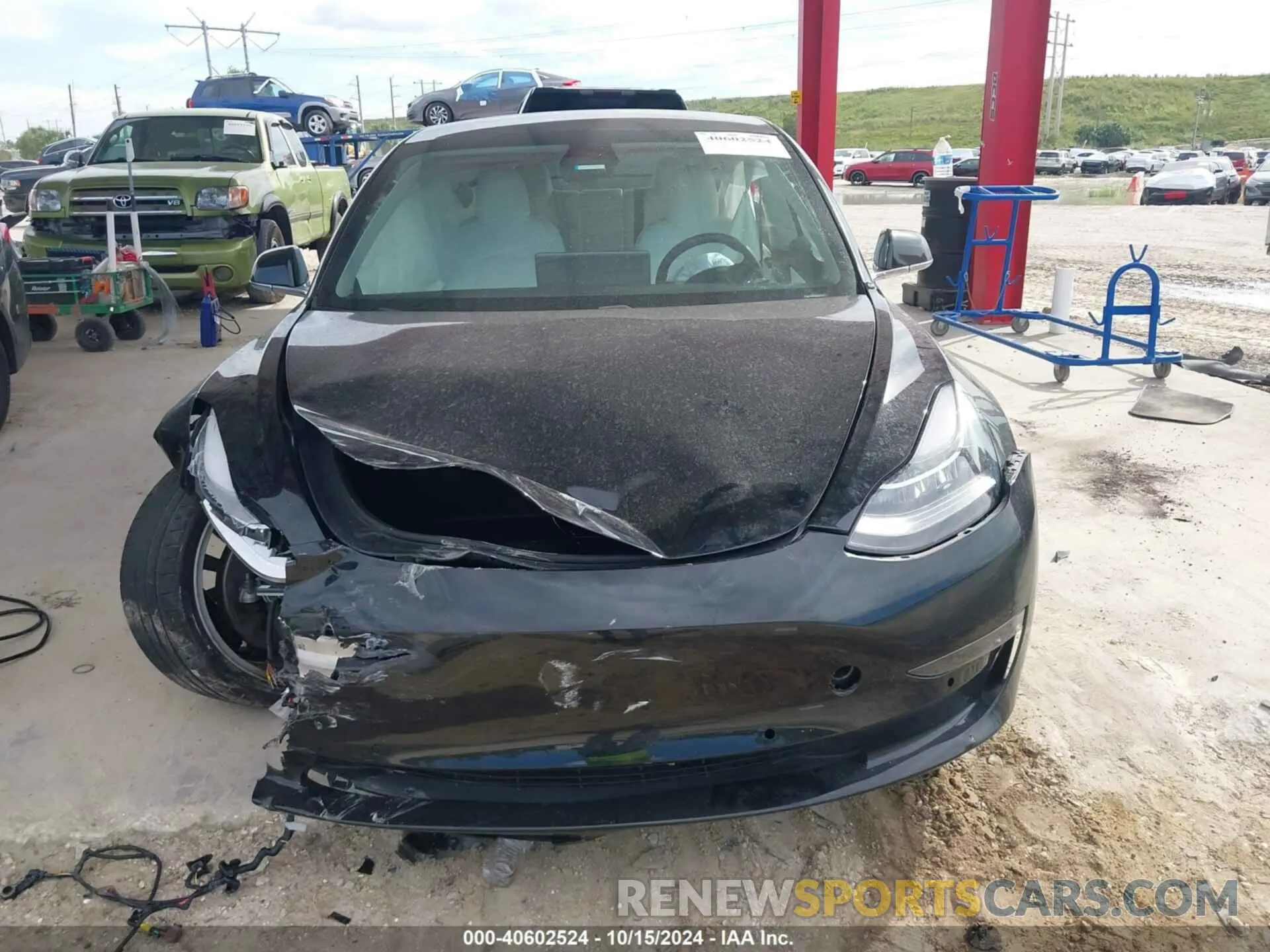 13 Photograph of a damaged car 5YJ3E1EB2KF455015 TESLA MODEL 3 2019