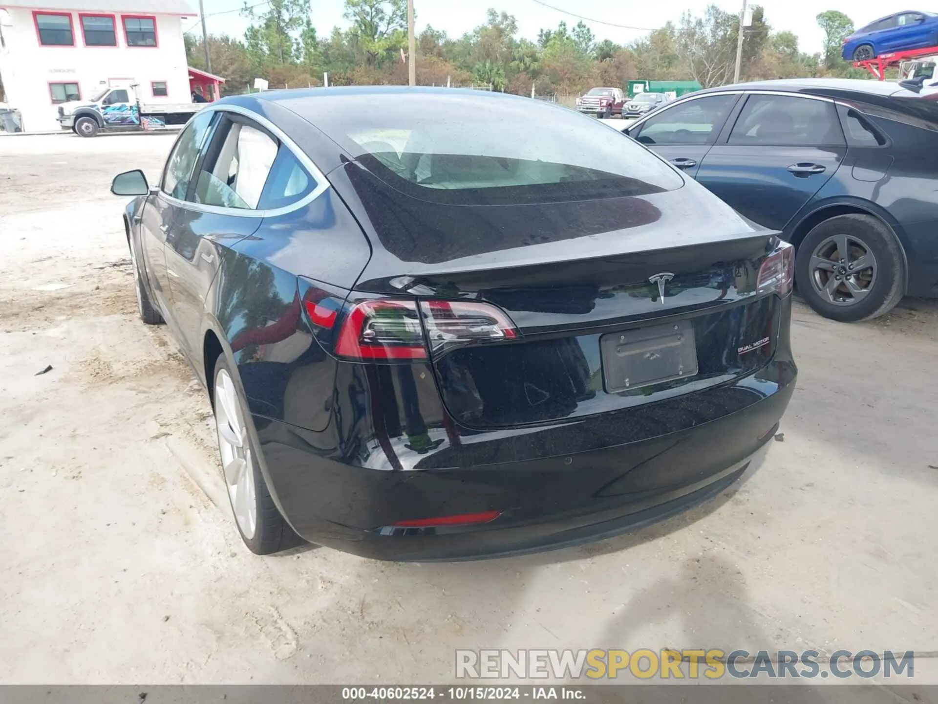 3 Photograph of a damaged car 5YJ3E1EB2KF455015 TESLA MODEL 3 2019