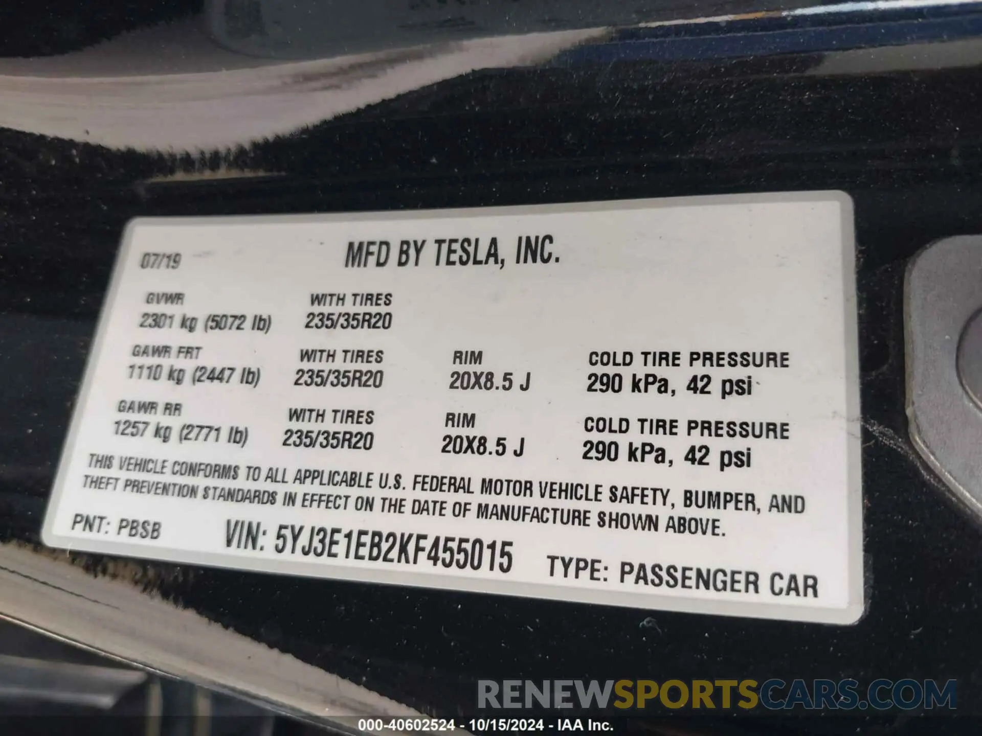 9 Photograph of a damaged car 5YJ3E1EB2KF455015 TESLA MODEL 3 2019